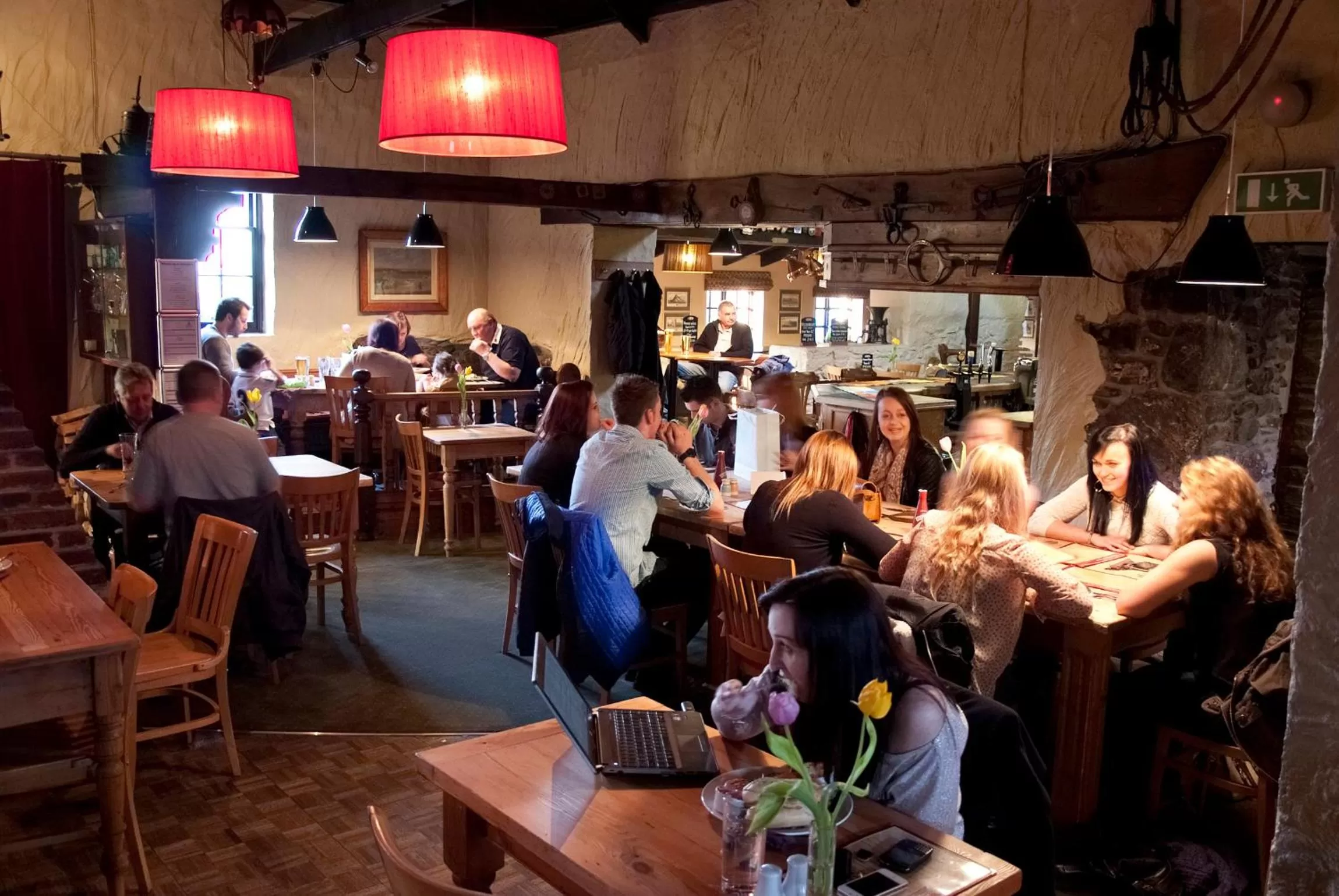 Lounge or bar in Tricky's Hotel