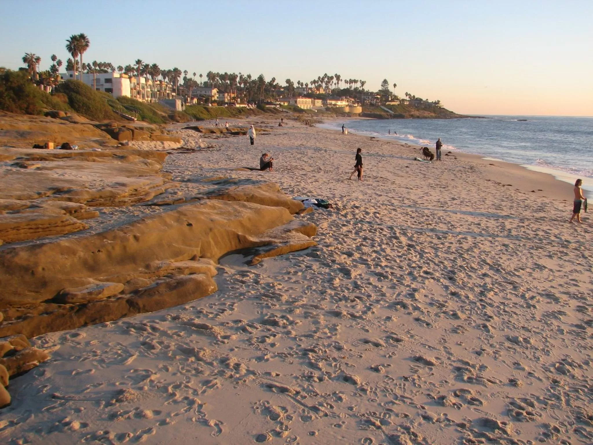 Beach in The Shoal Hotel La Jolla Beach