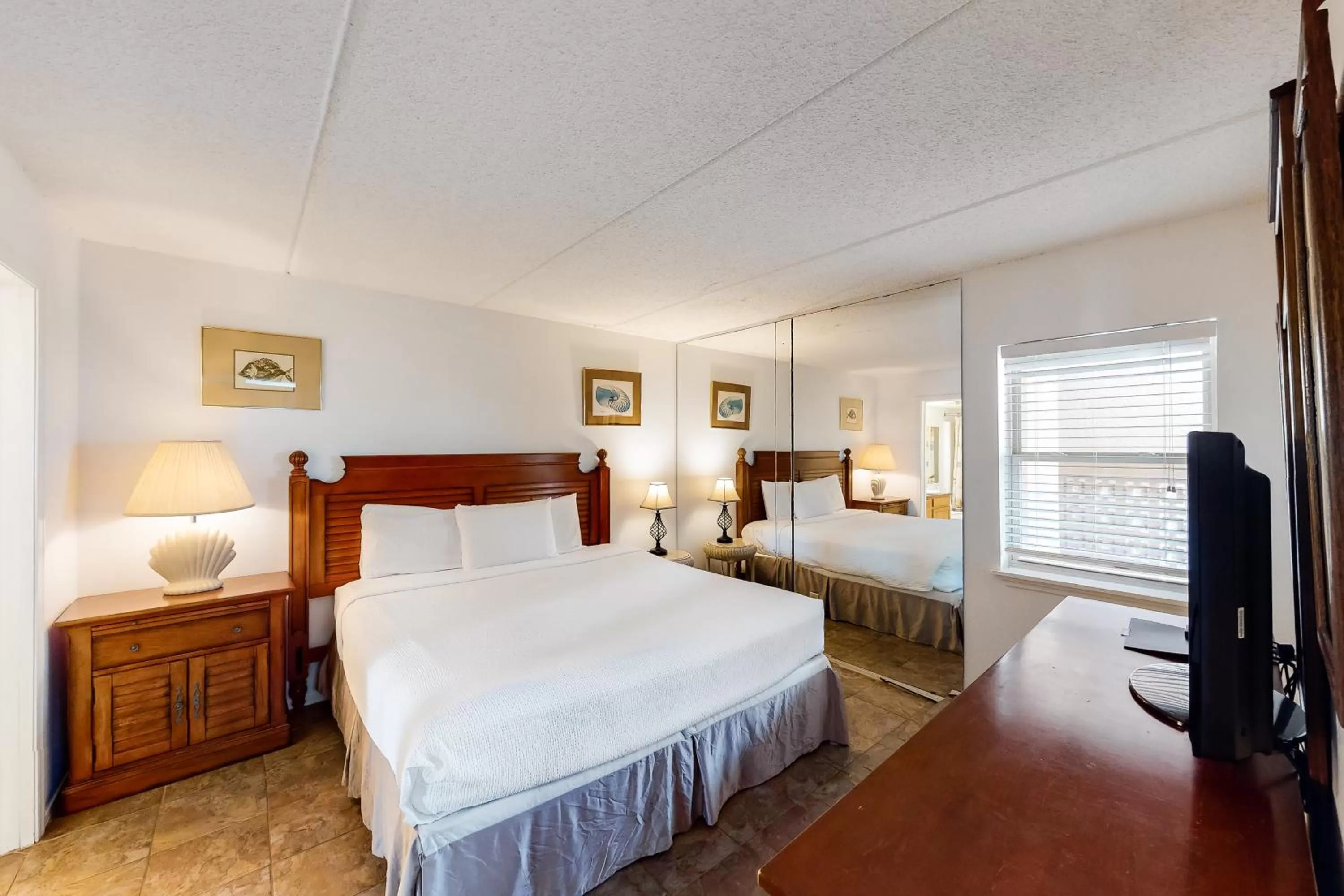 Bed in Suntide II Condominiums #108