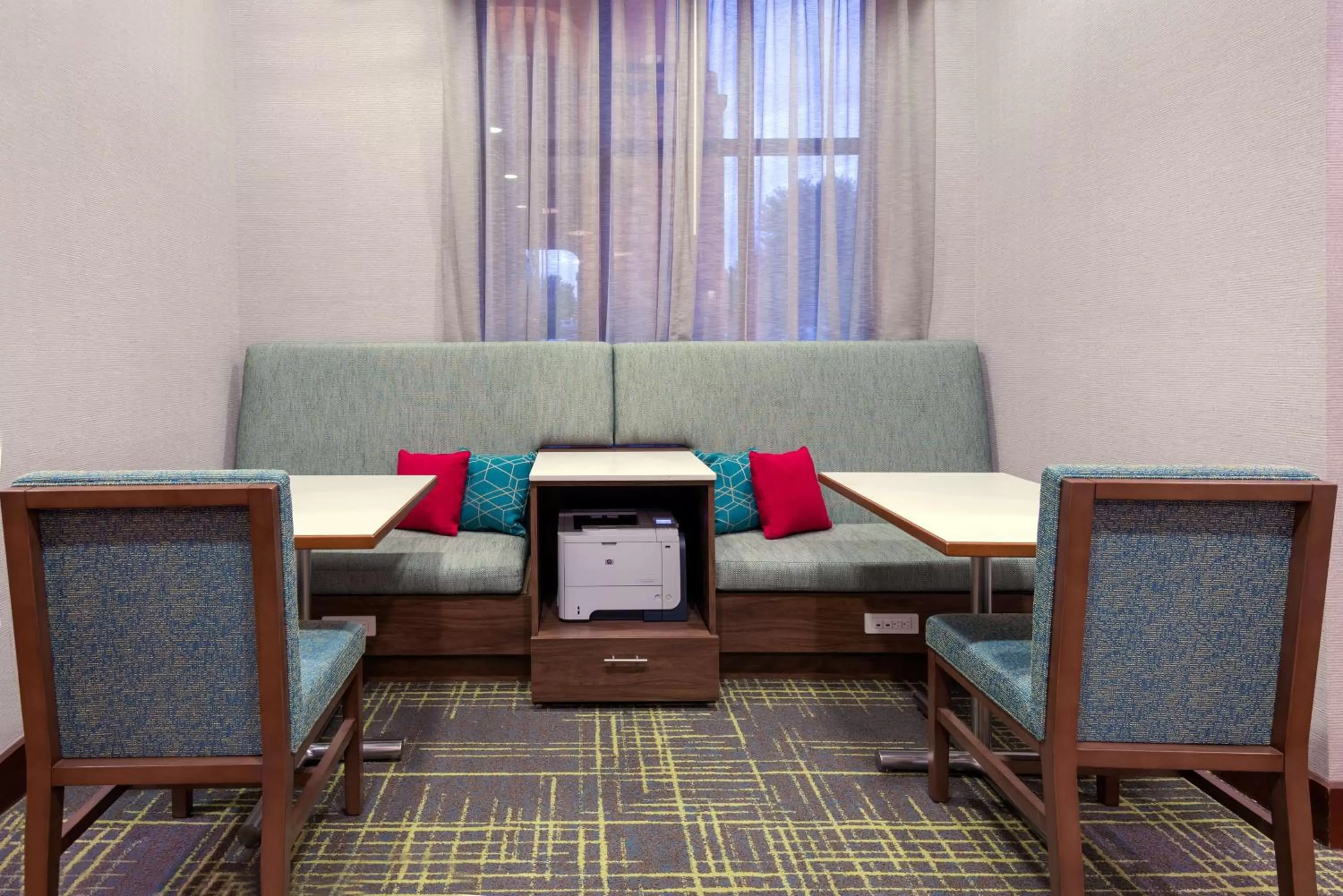 Business facilities in Hampton Inn & Suites Winston-Salem/University Area