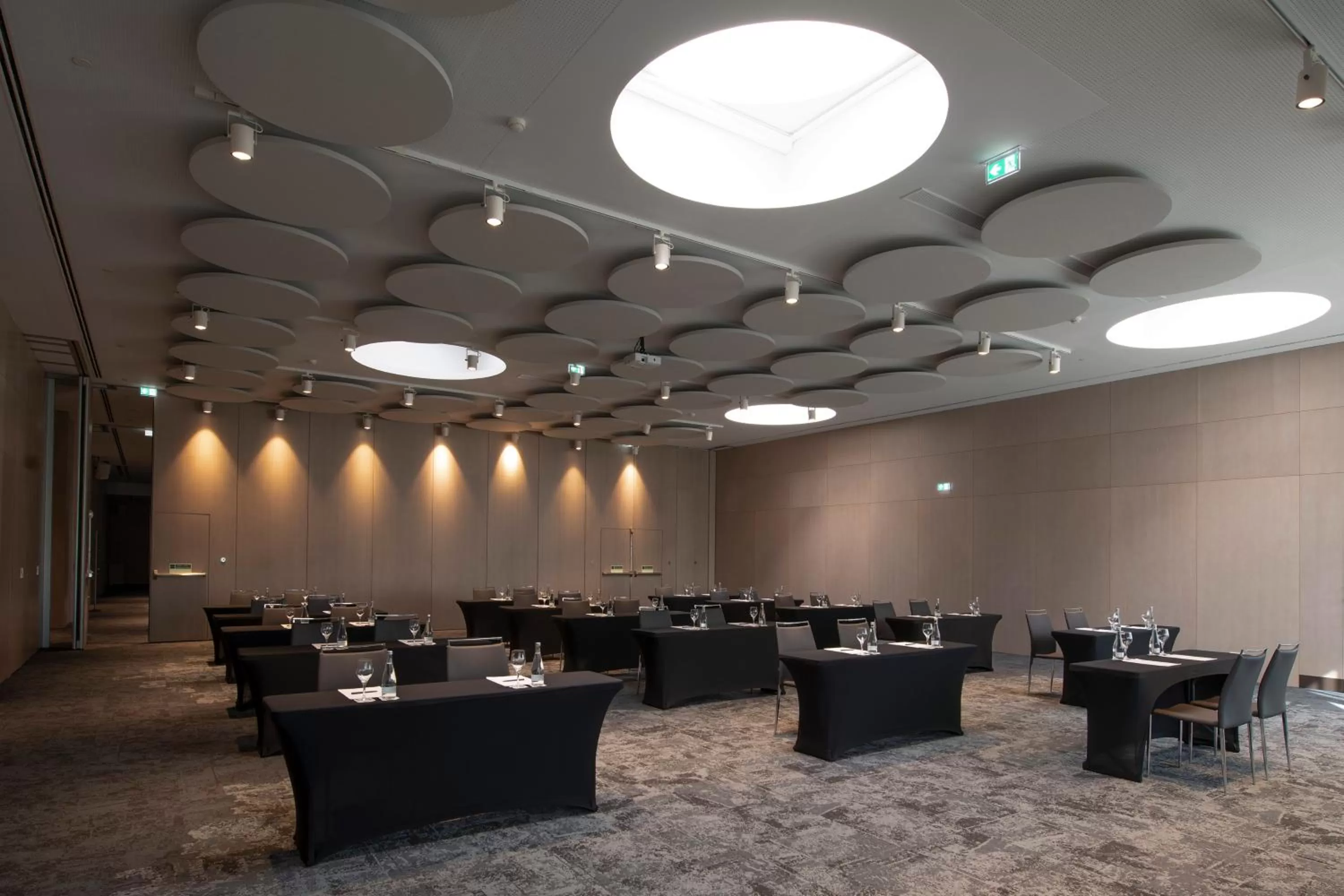 Meeting/conference room in Eurostars Universal Lisboa