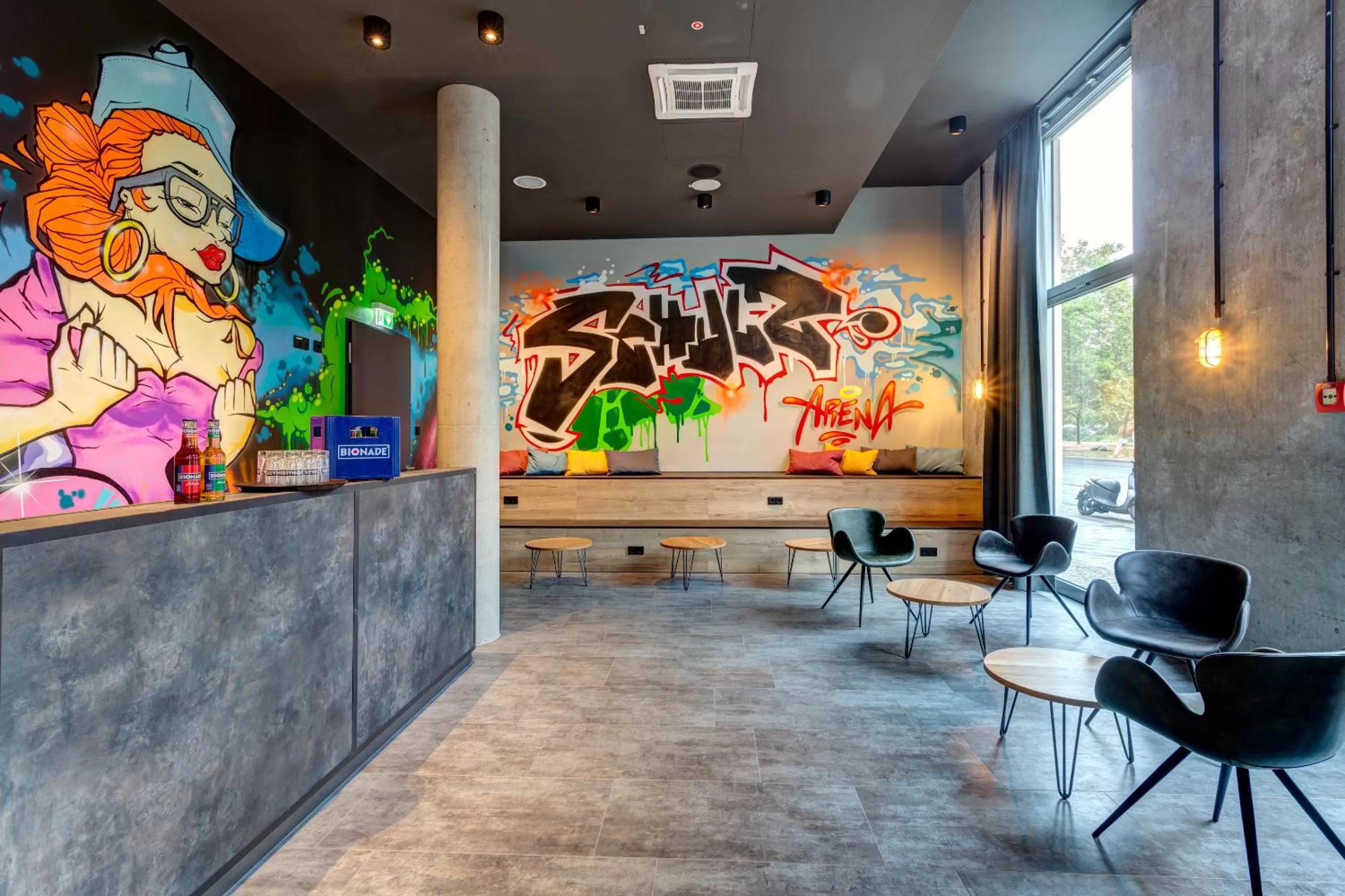 Schulz Hotel Berlin Wall at the East Side Gallery