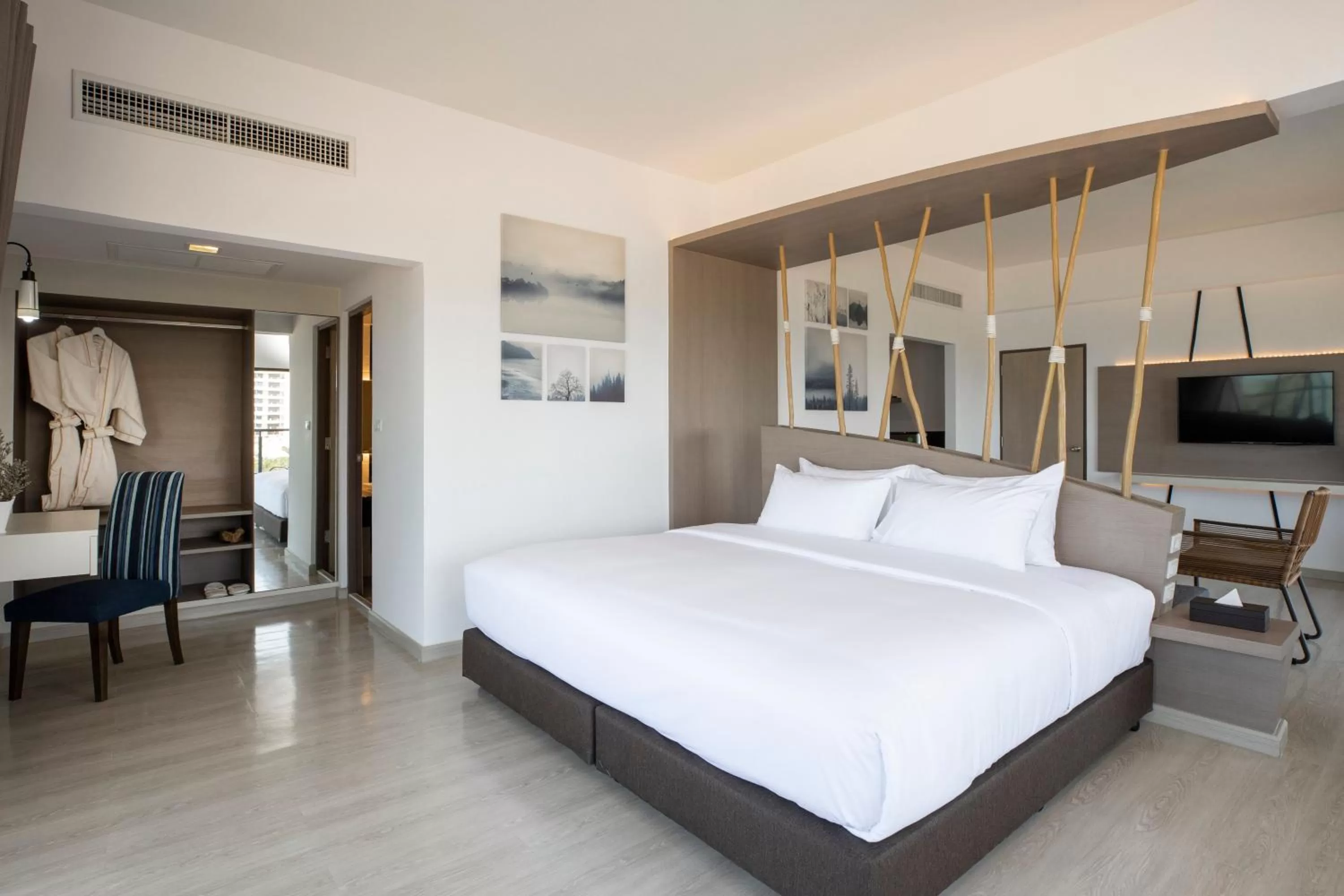 Photo of the whole room, Bed in Centara Life Cha-Am Beach Resort Hua Hin