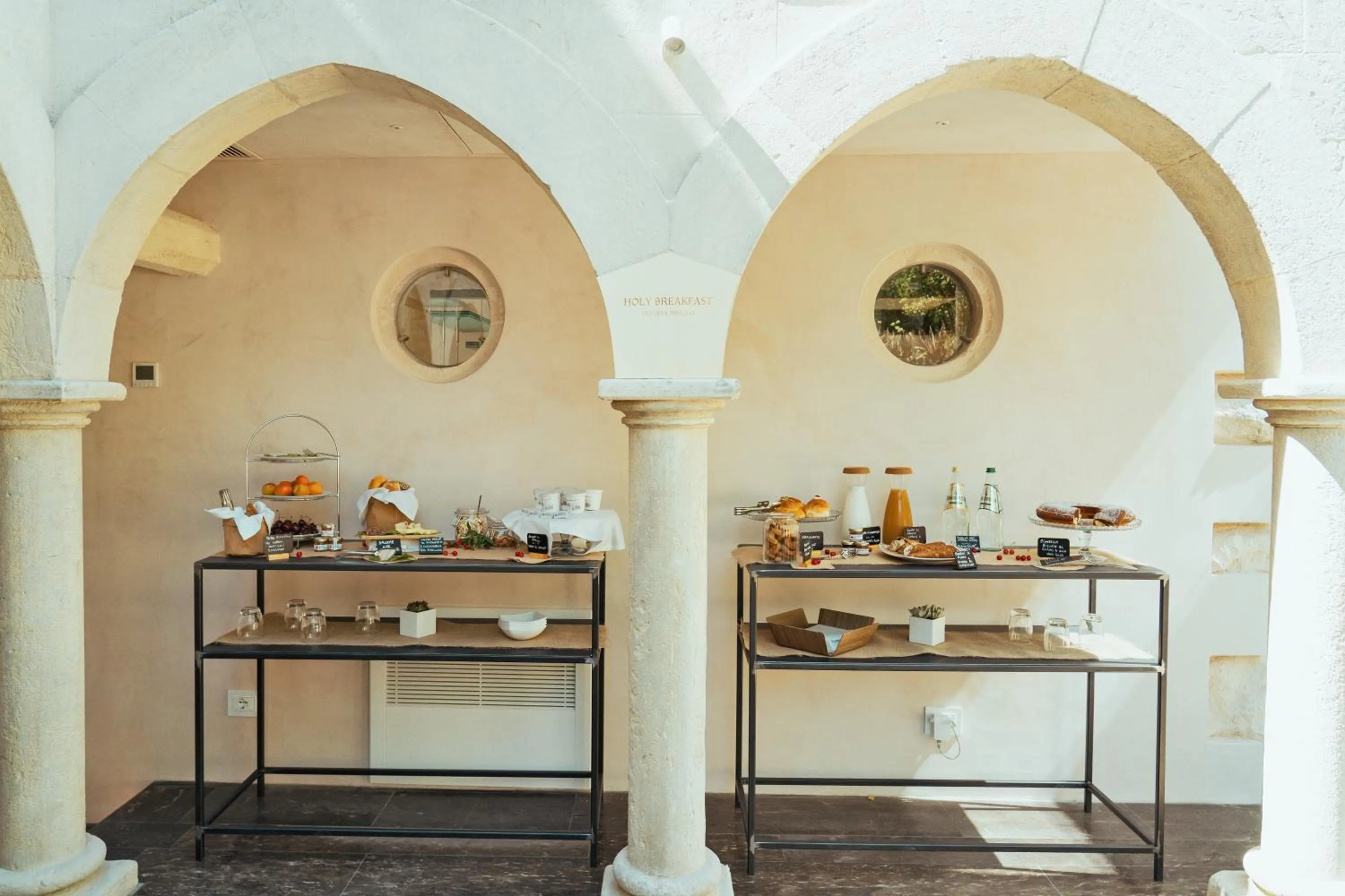 Breakfast in Villa Boscarino Boutique Hotel & Spa