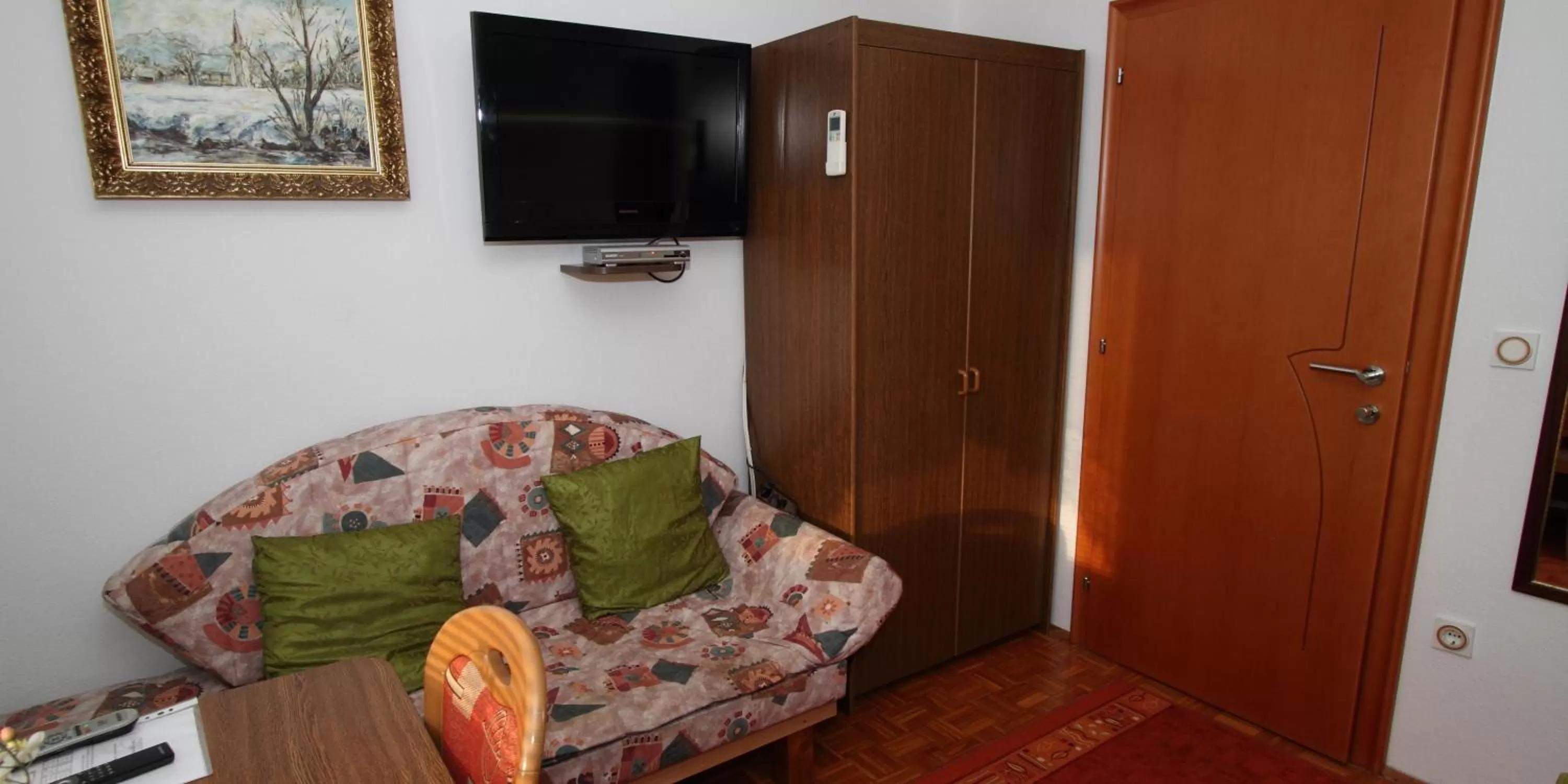 Seating area in Rooms & Apartments Jana