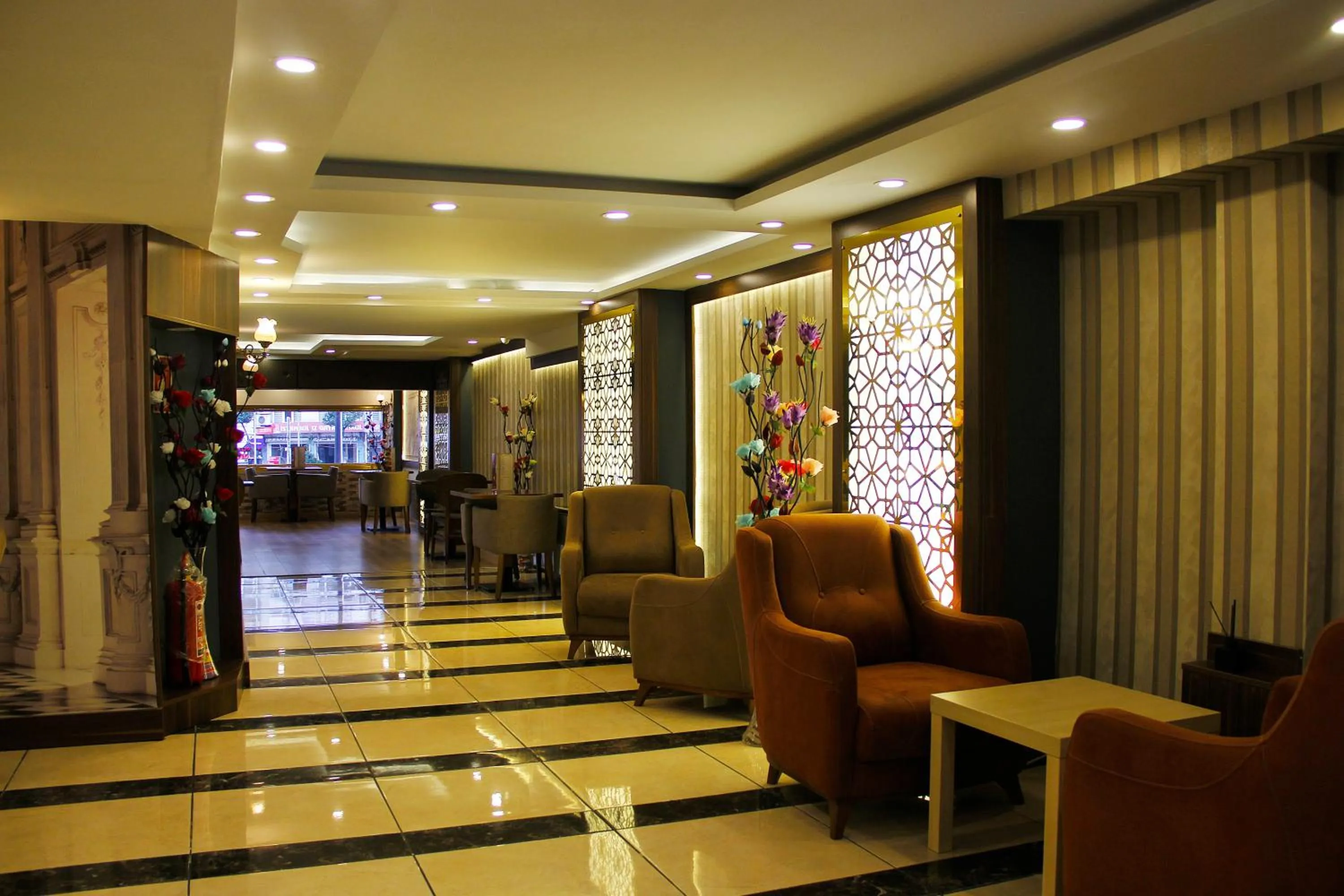 Lobby or reception in Marmara Place Old City Hotel
