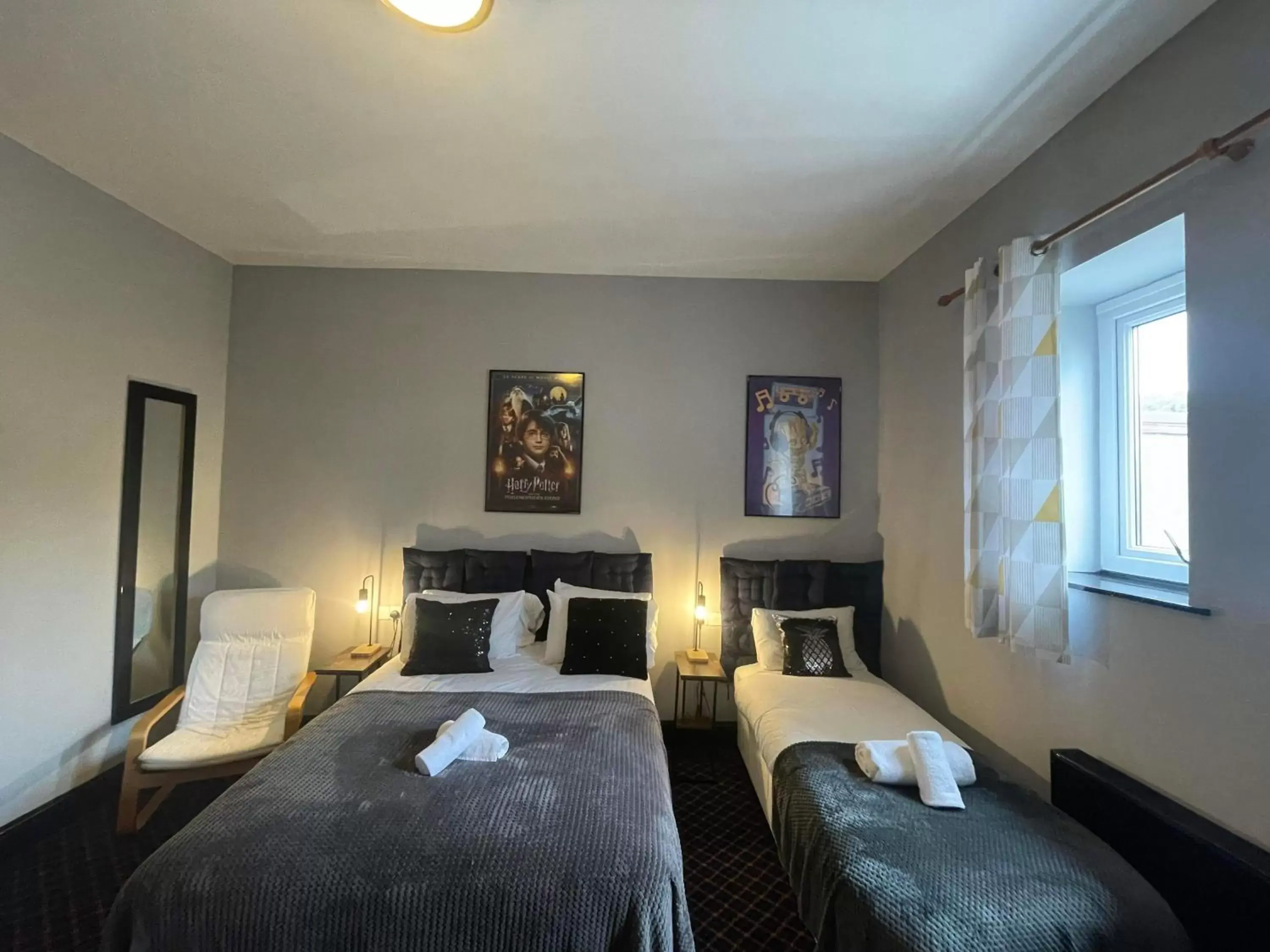 Deluxe Family Room in Bay view rooms at Mentone Hotel Deluxe Family Room in Bay view rooms at Mentone Hotel