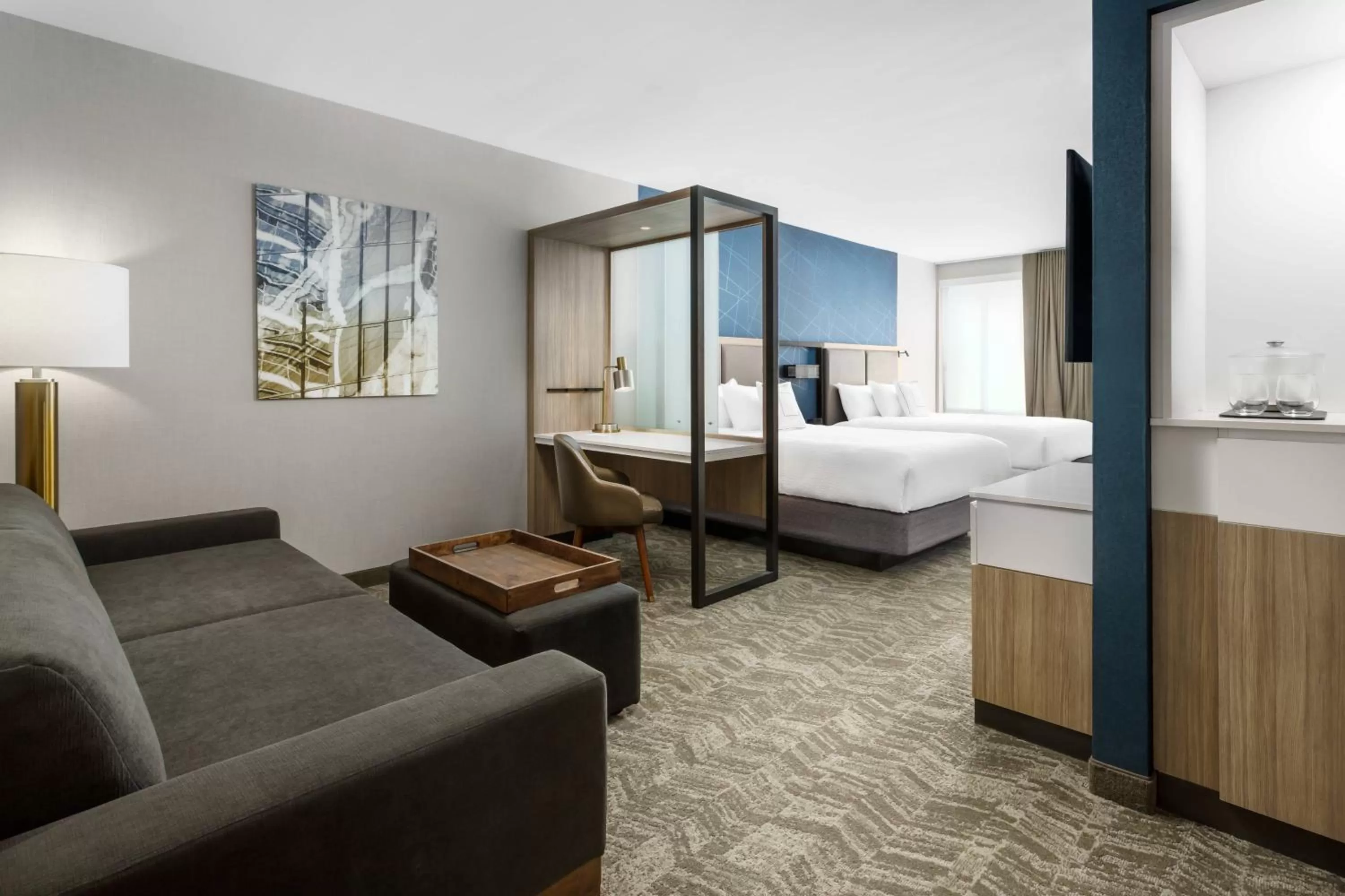 Queen Suite with Trundle Bed and Adapted Tub - Mobility and Hearing Accessible in SpringHill Suites by Marriott Belmont Redwood Shores