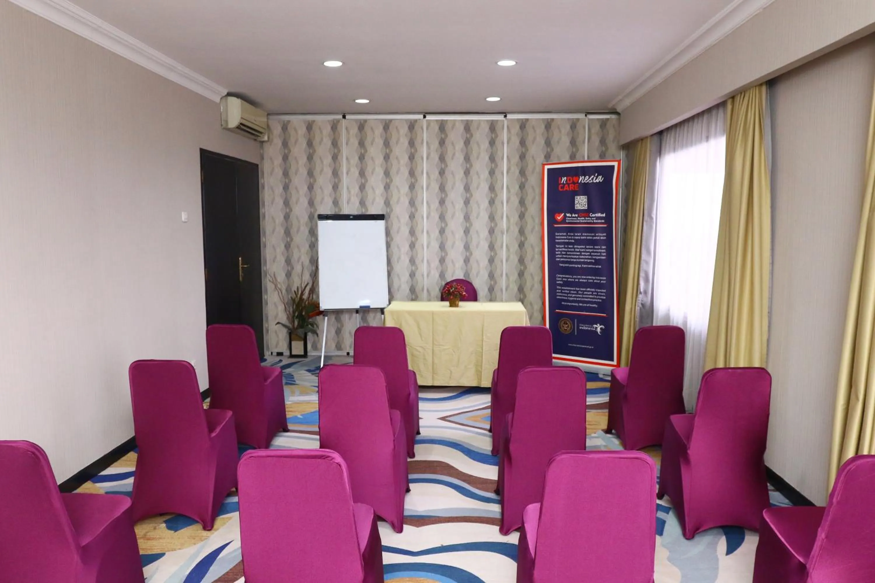 Meeting/conference room in Jakarta Airport Hotel