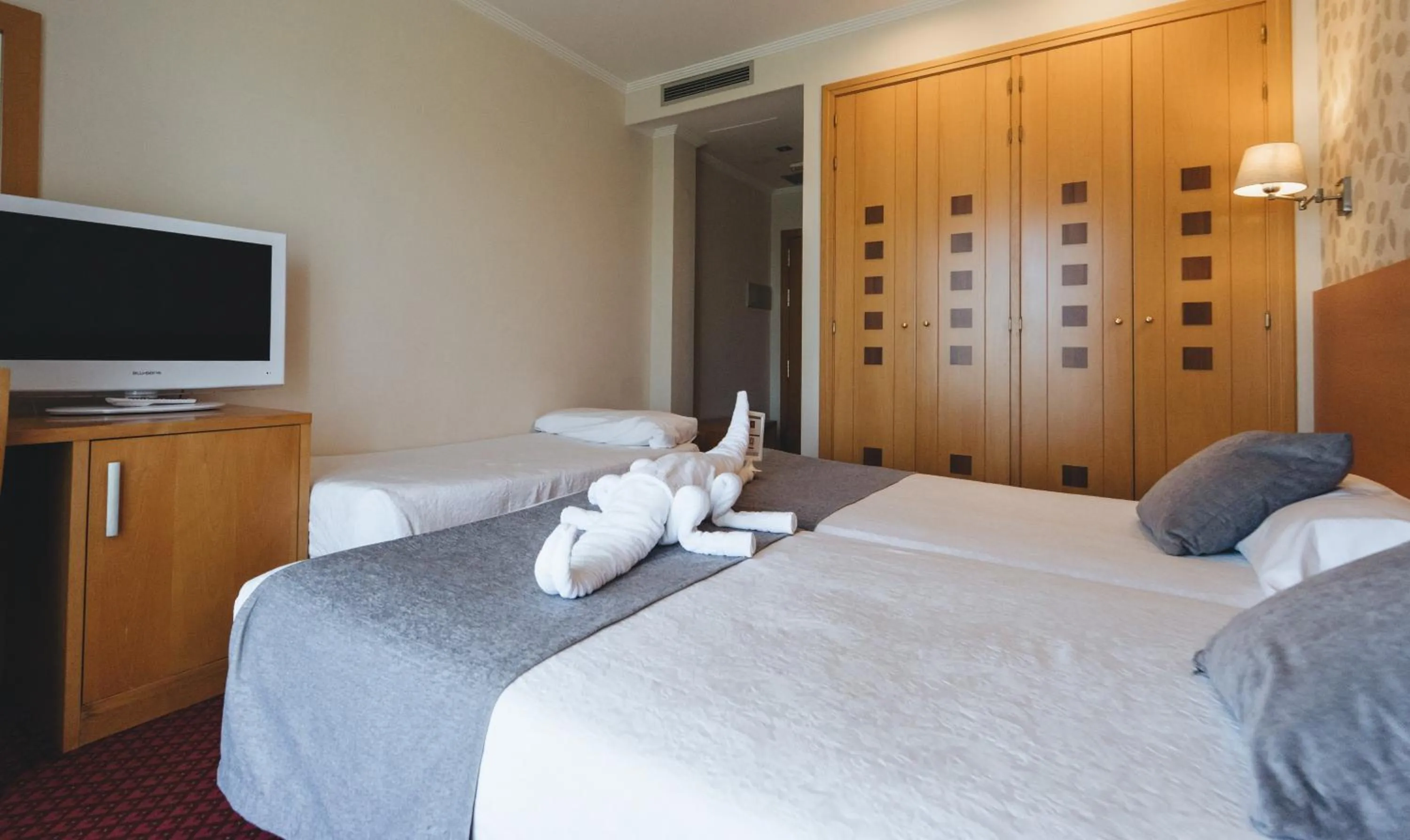 Bedroom, Bed in Peregrina Hotel