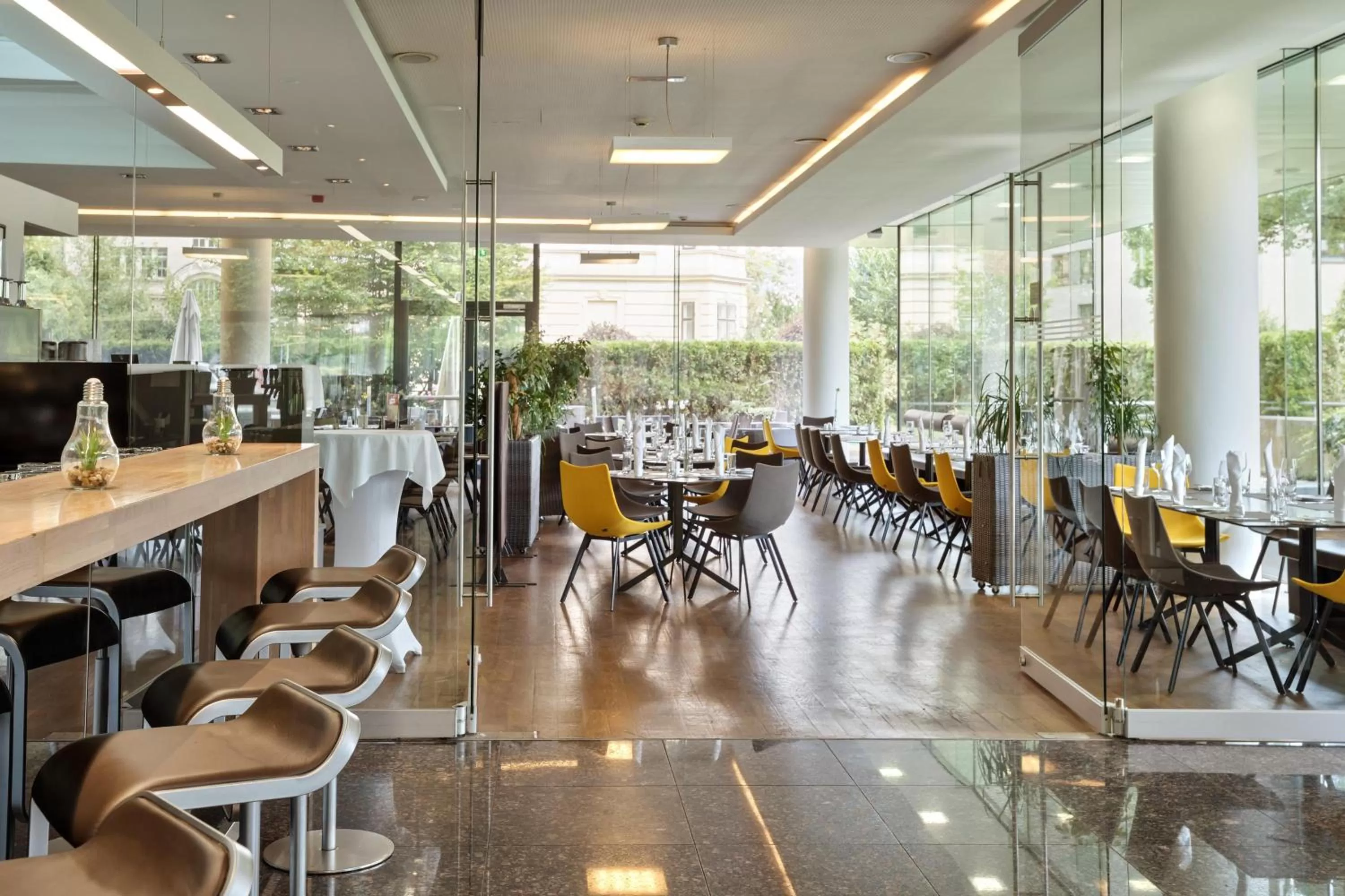 Lounge or bar in Austria Trend Hotel Congress Innsbruck