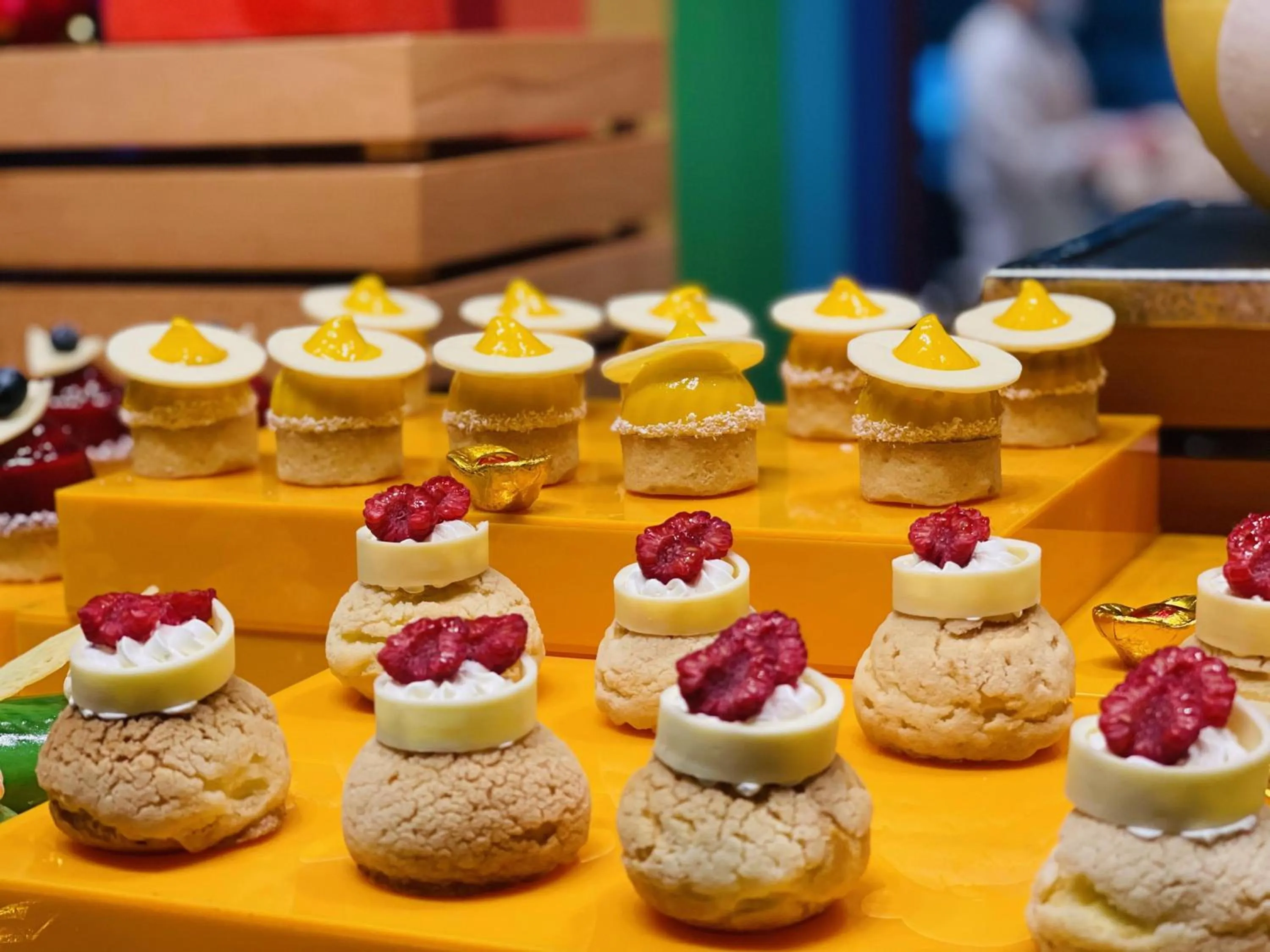 Restaurant/places to eat in Crowne Plaza Kunshan by IHG