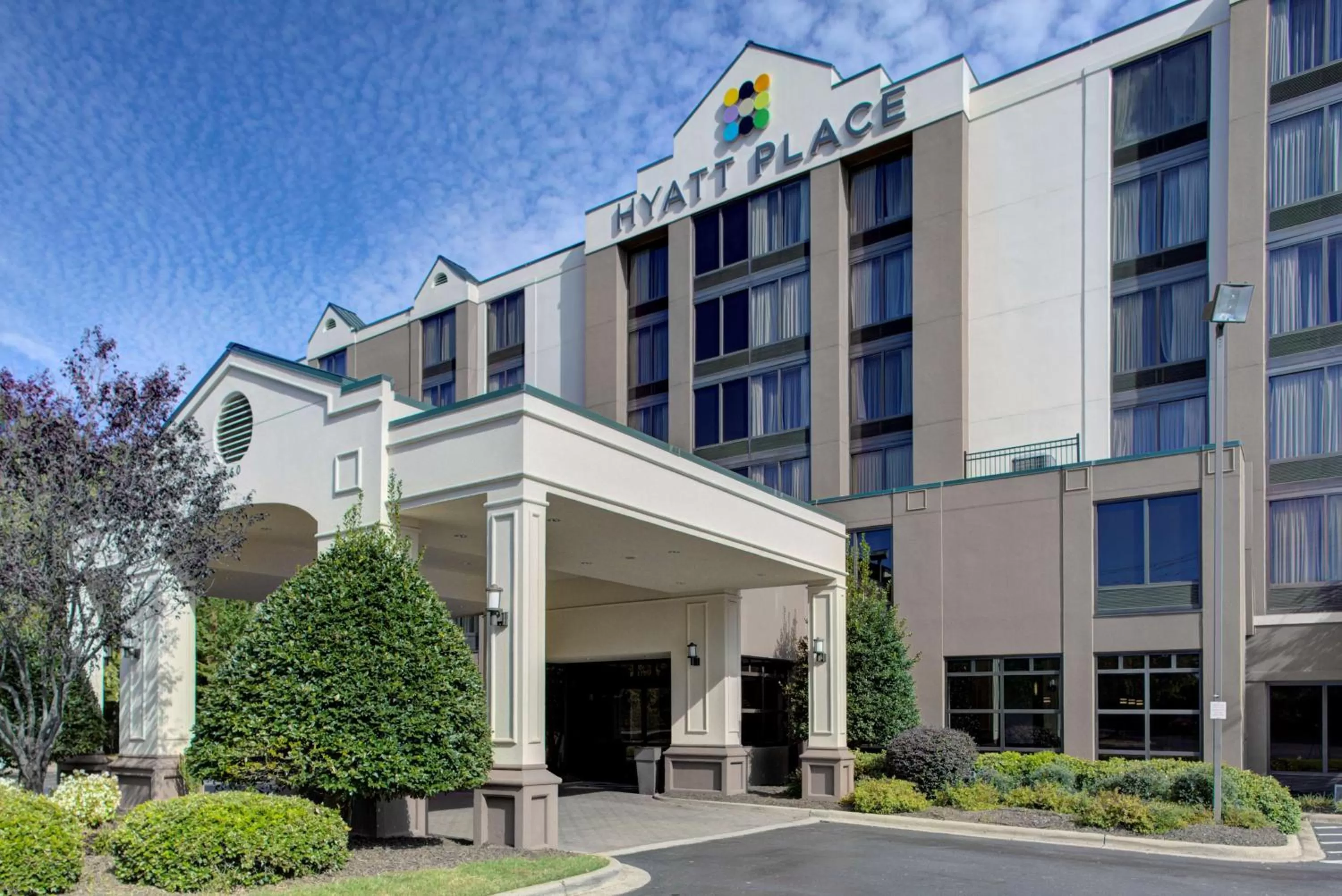 Property building in Hyatt Place Charlotte Airport Billy Graham Parkway
