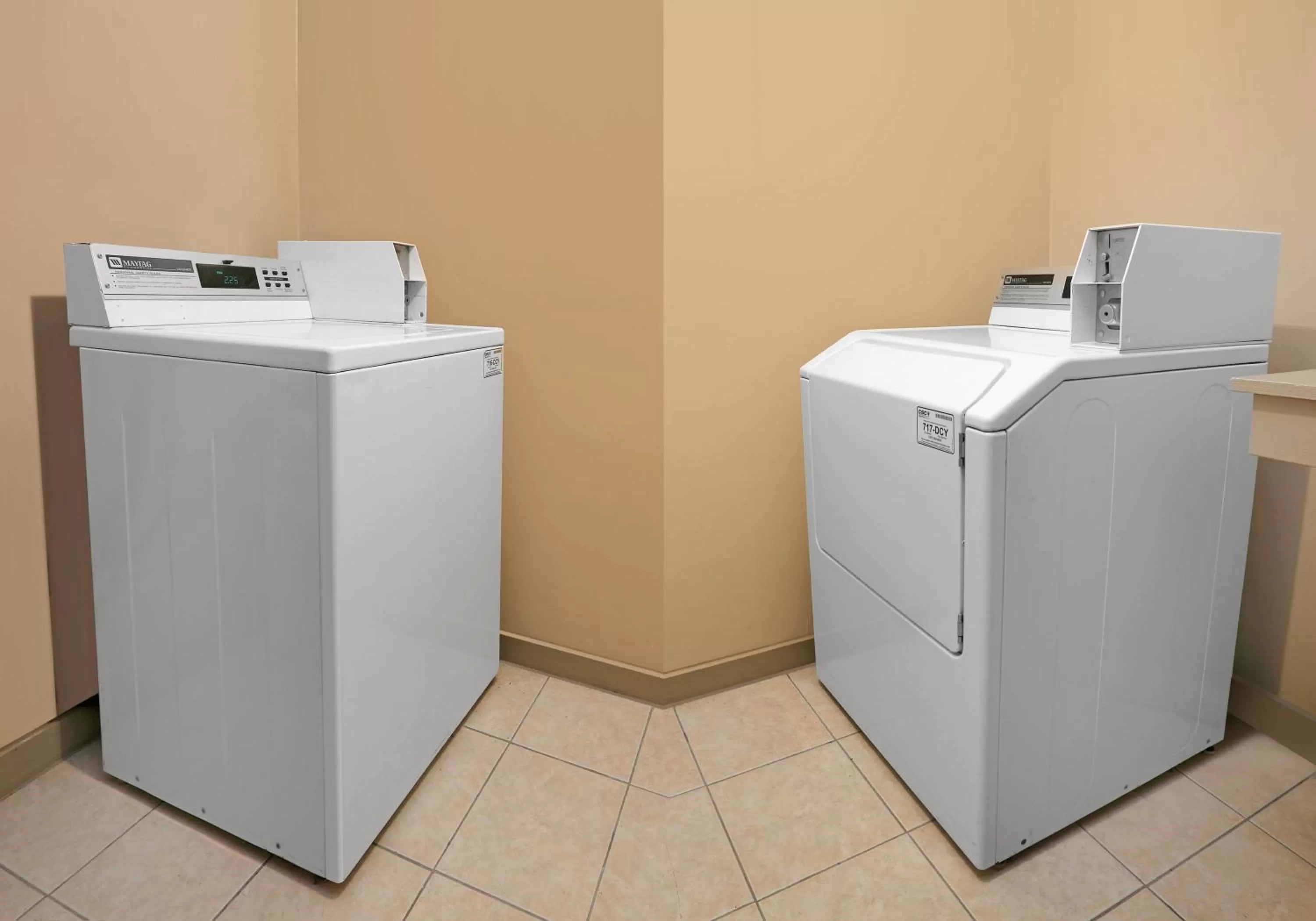 Days Inn by Wyndham Granbury