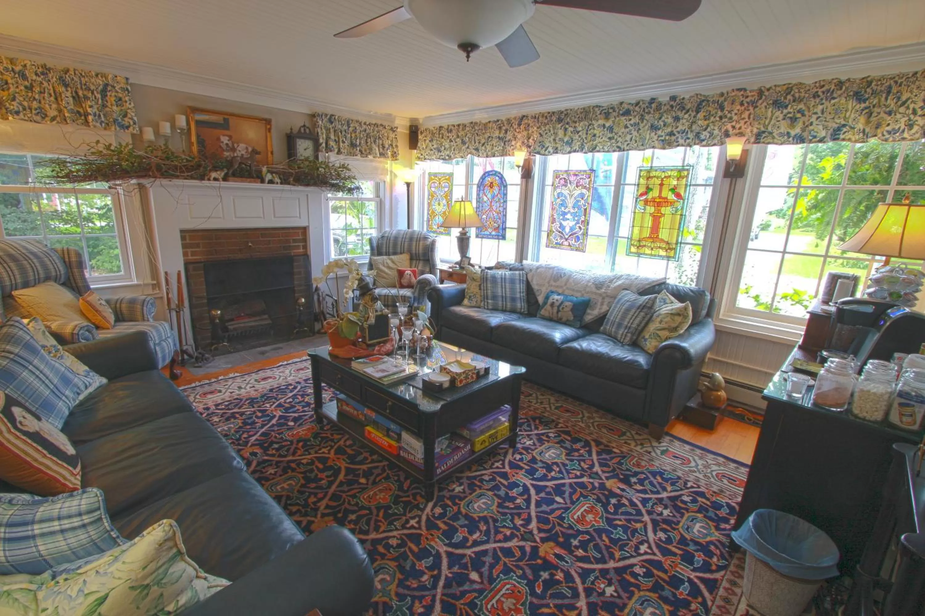 Coffee/tea facilities in Phineas Swann Inn & Spa