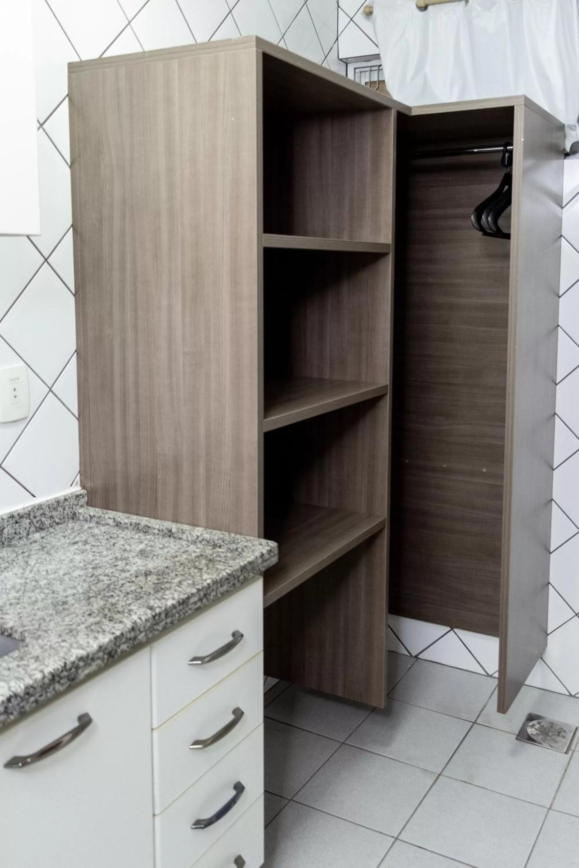 Bathroom in Astor Hotel