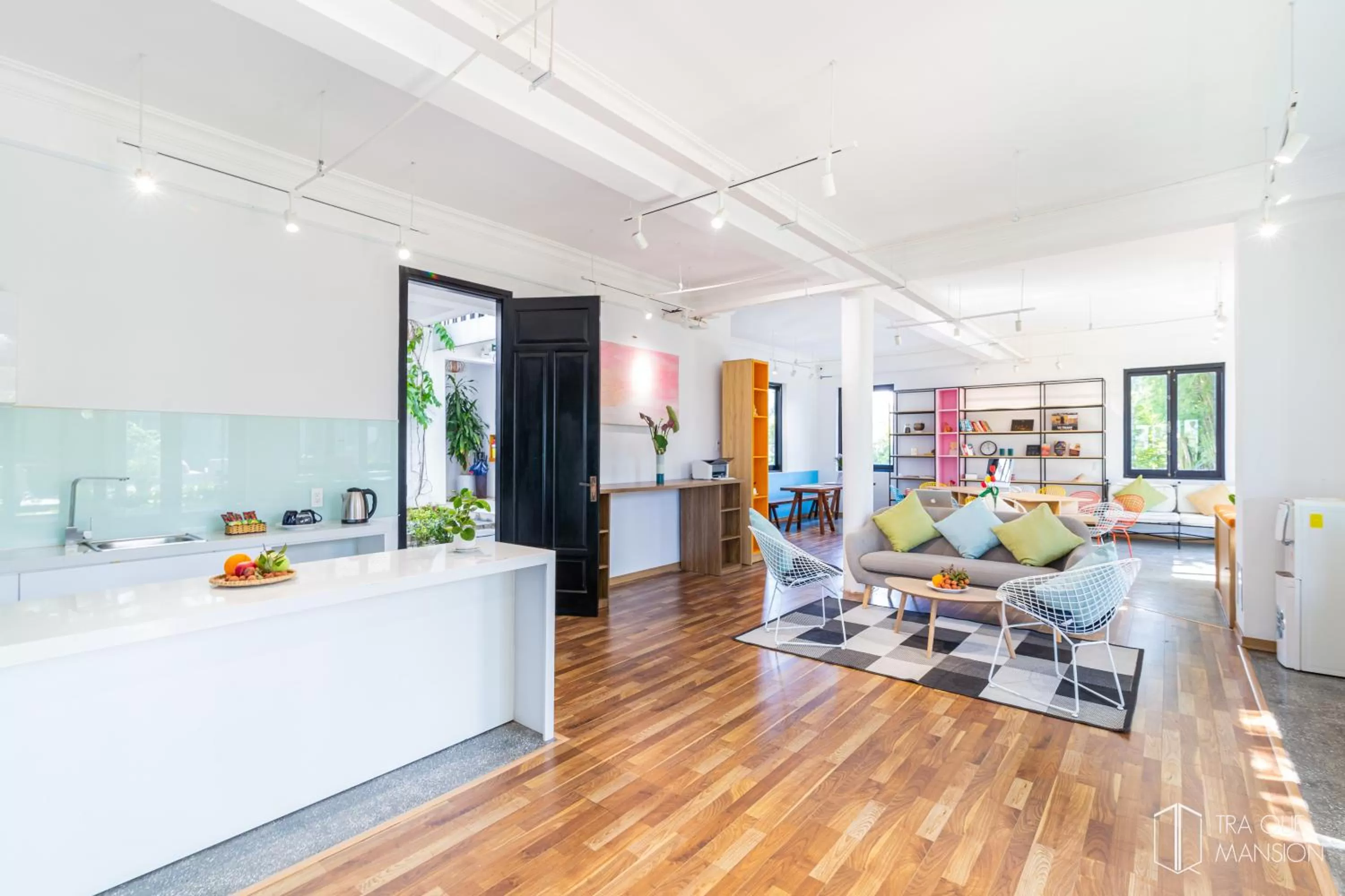 Seating area, Lobby/Reception in Tra Que Mansion