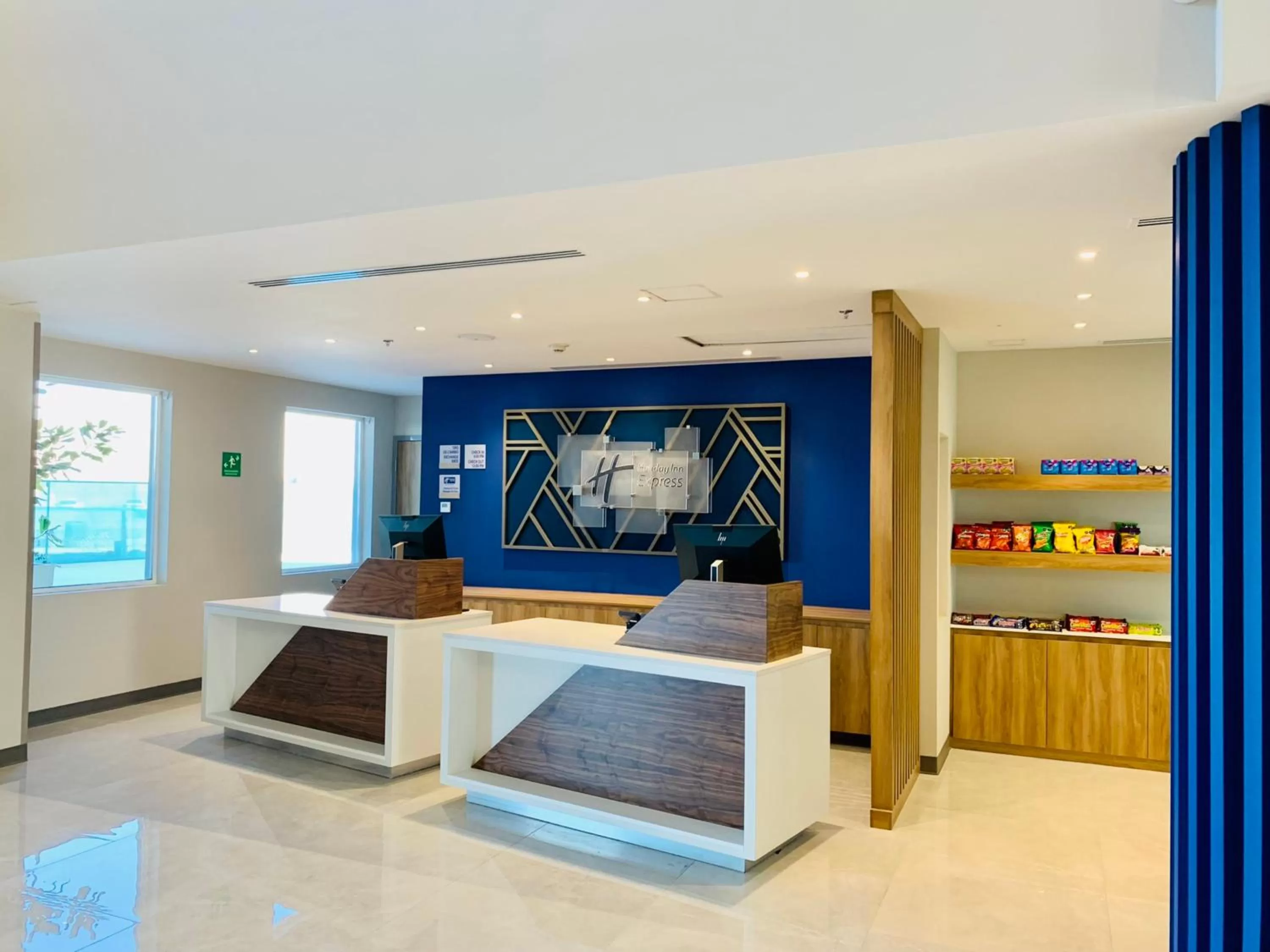 Property building in Holiday Inn Express - Guadalajara Vallarta Poniente by IHG