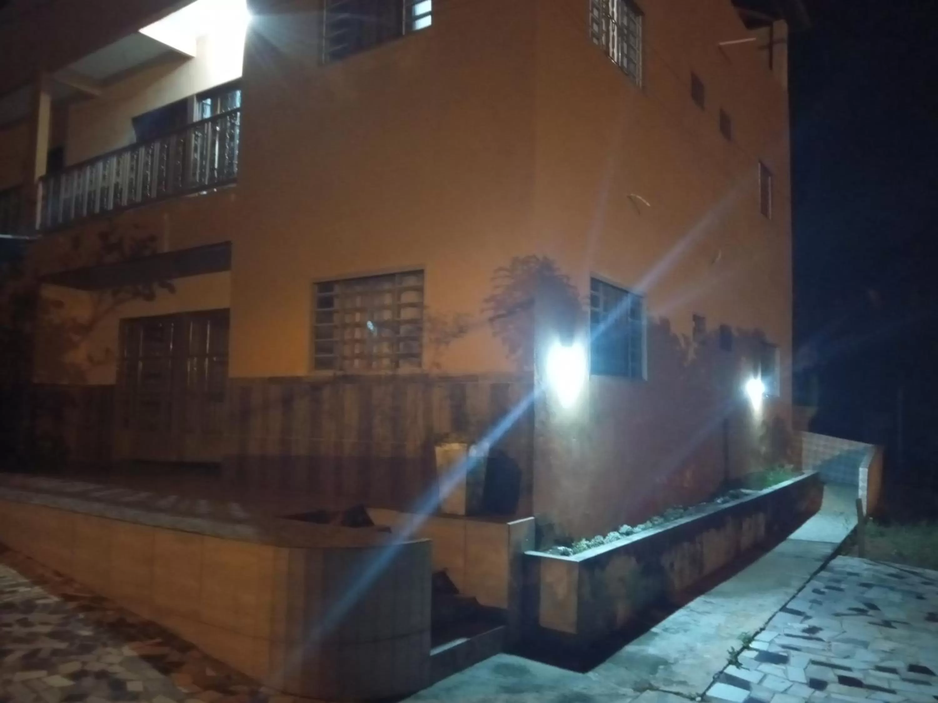 Facade/entrance in ApartHotel Família Meireles