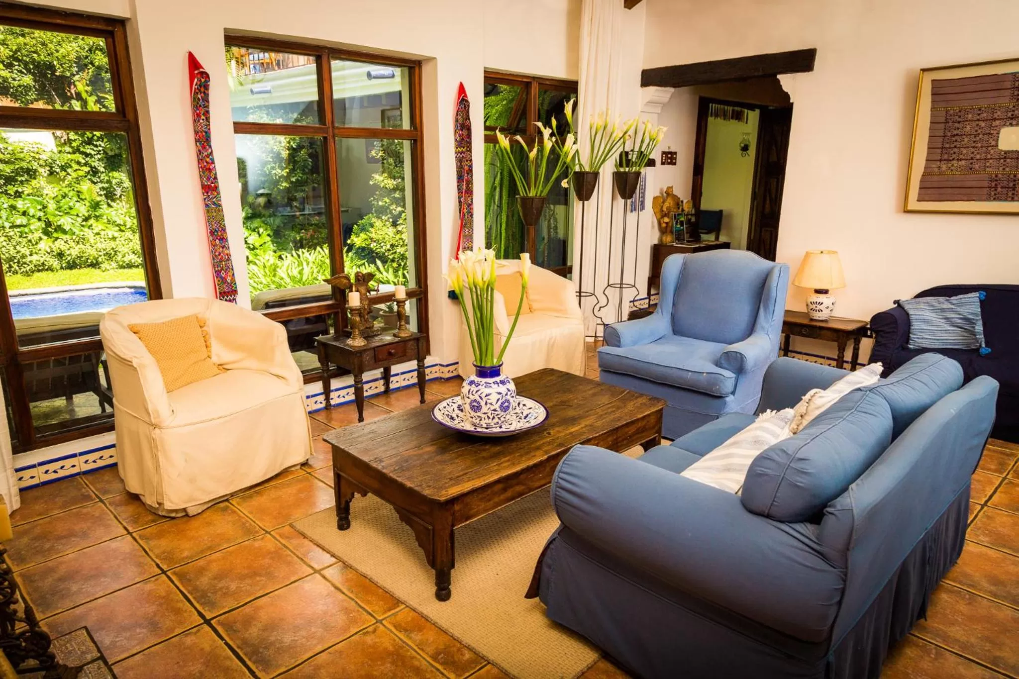 Lobby or reception in Casa Encantada by Porta Hotels