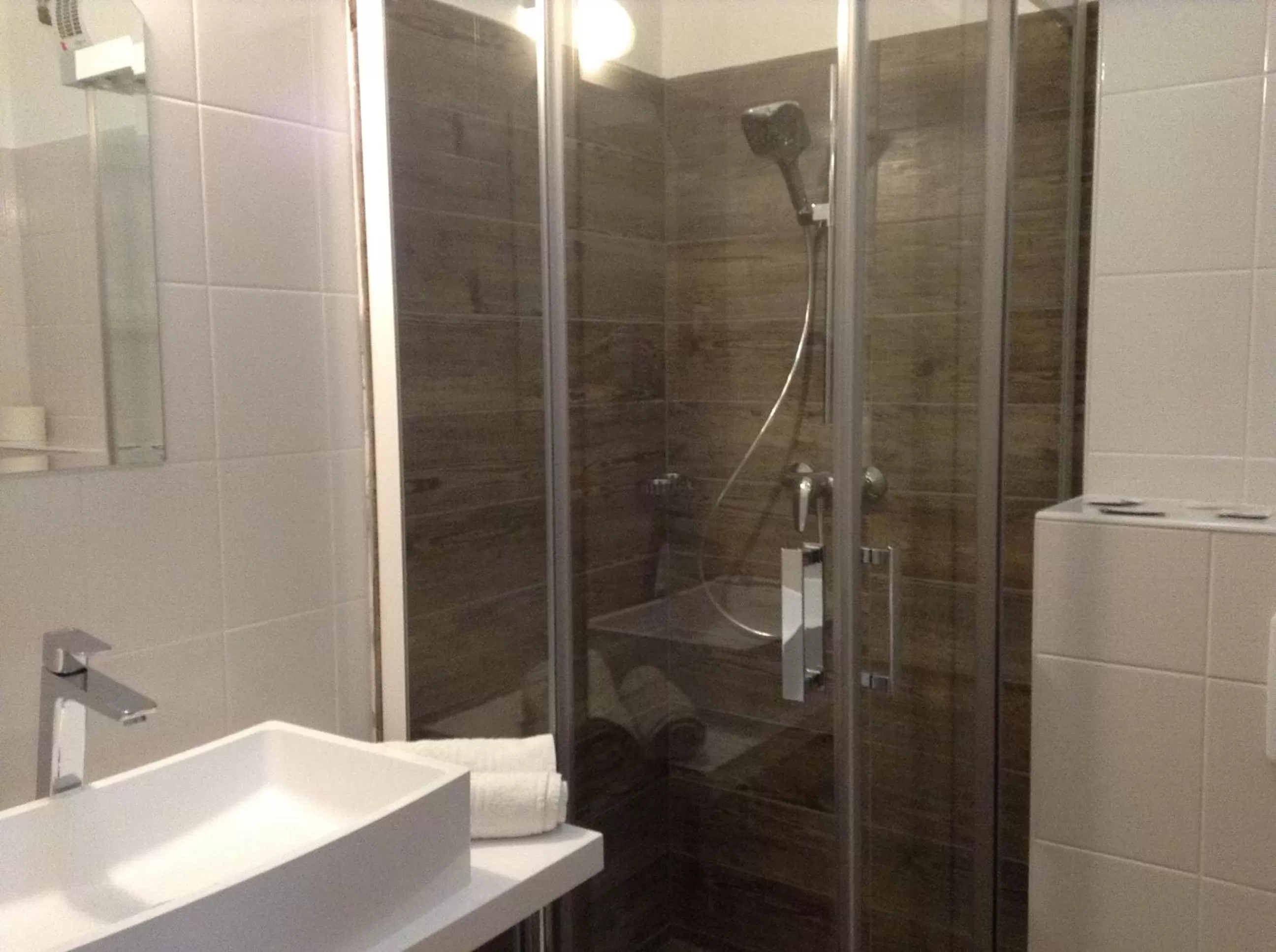 Bathroom in Hotel Zsida