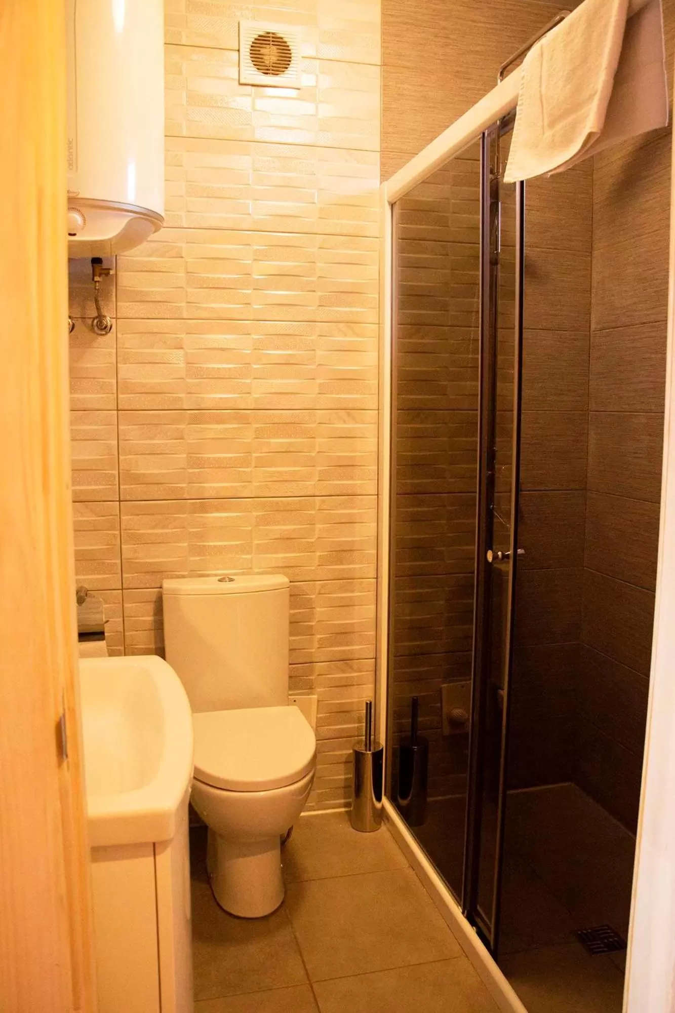 Bathroom in Hotel Fregat