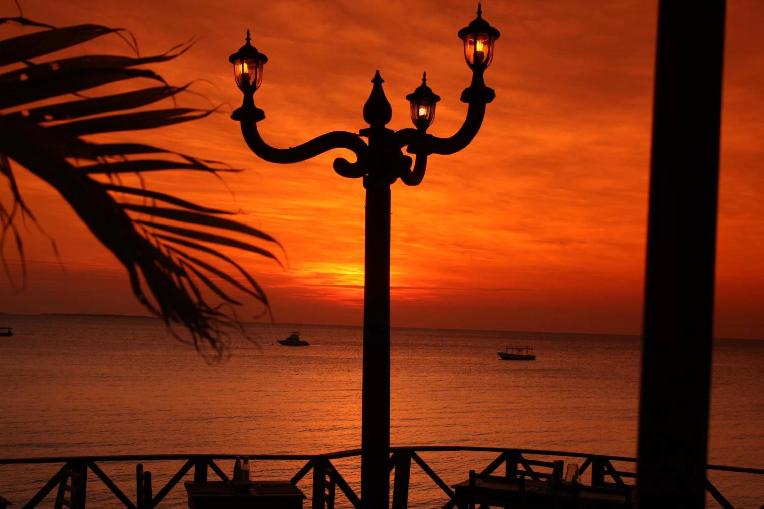 Restaurant/places to eat in Langi Langi Beach Bungalows