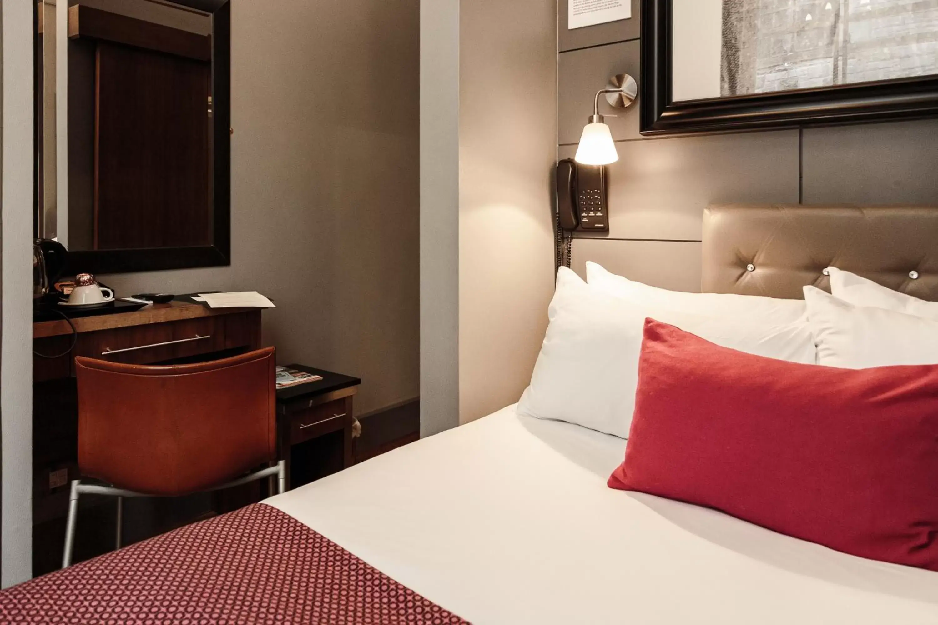 Classic Single Room in Angels Share Hotel Classic Single Room in Angels Share Hotel