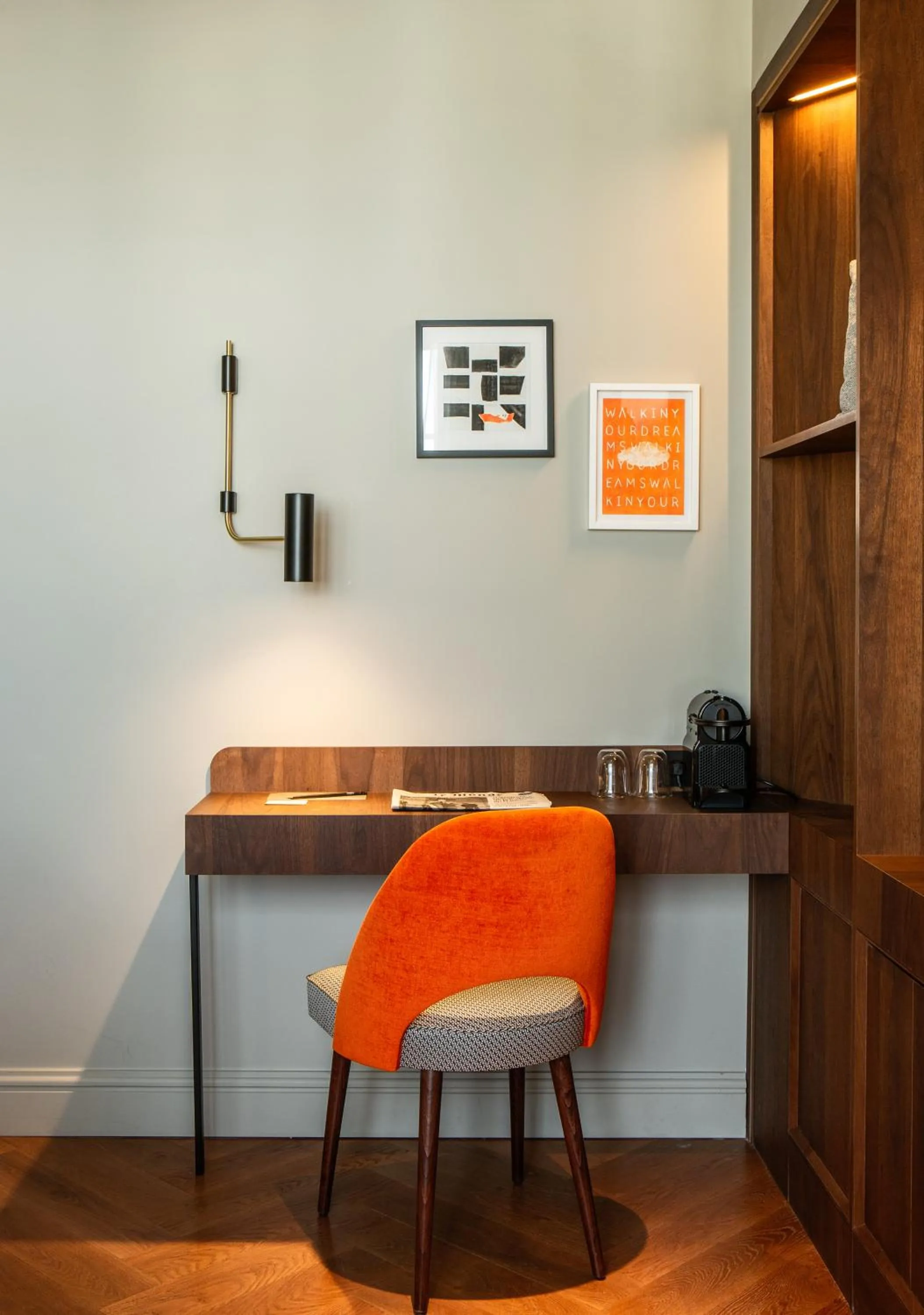 Seating area in Hotel Flanelles Paris