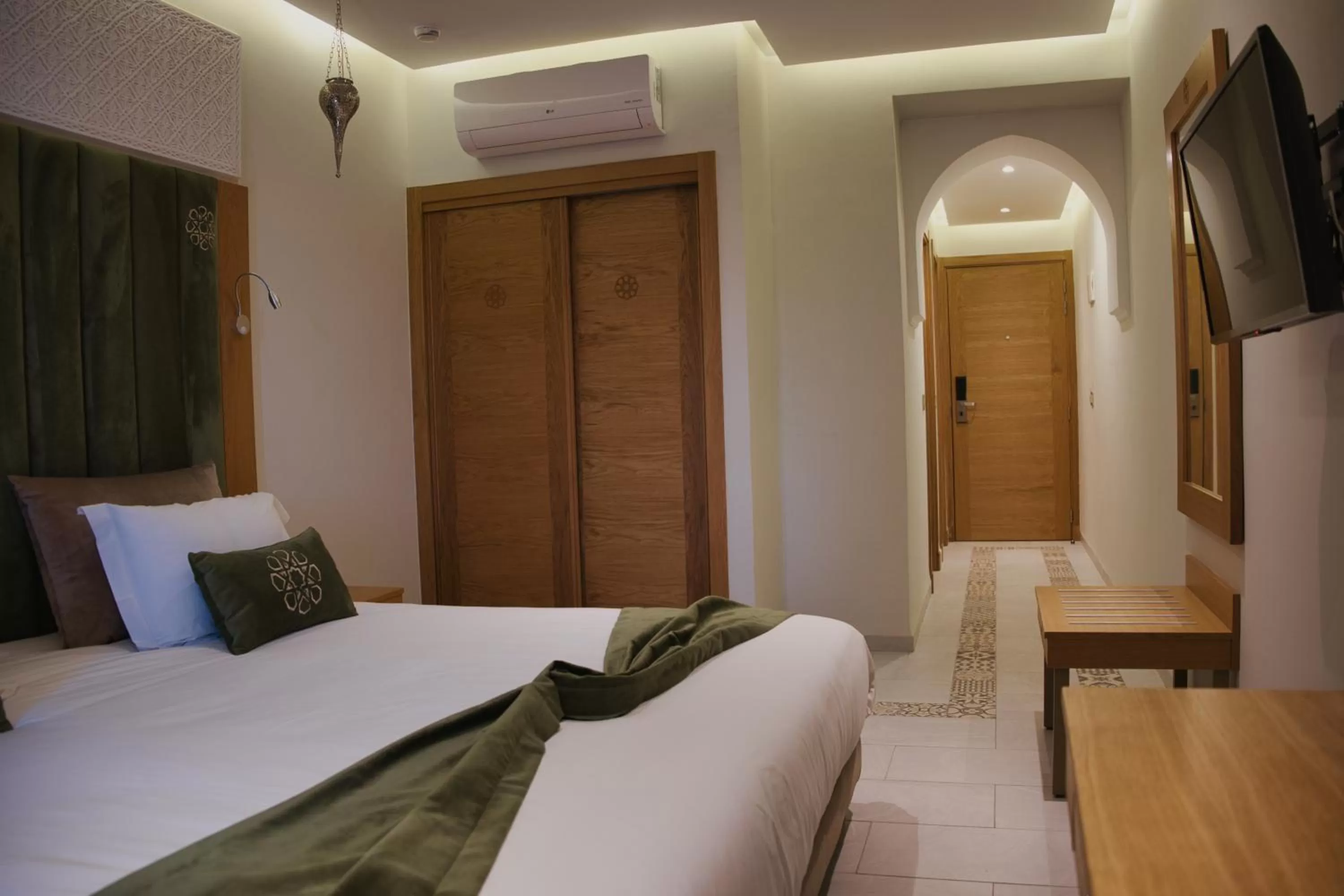 Bedroom, Bed in Diwane Hotel & Spa Marrakech