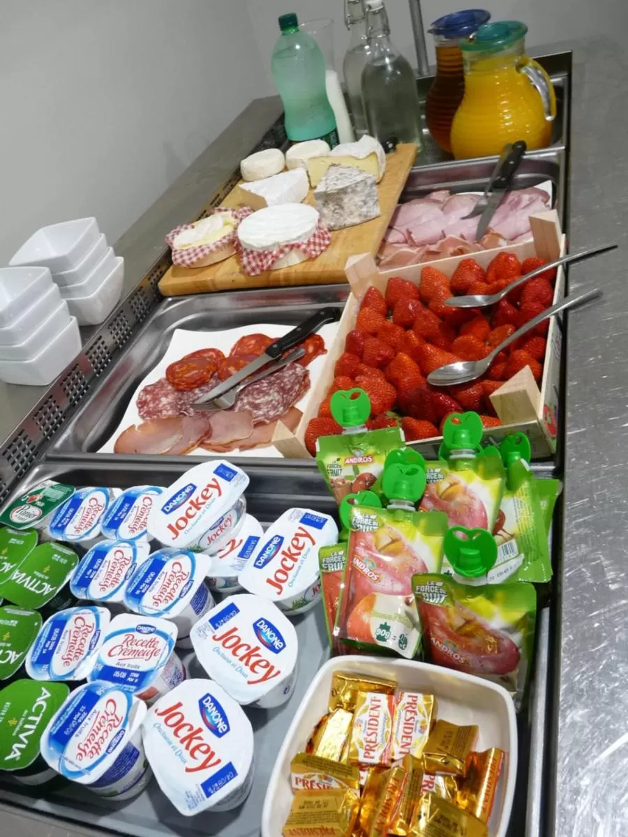 Food and drinks in L'Horloge Gourmande