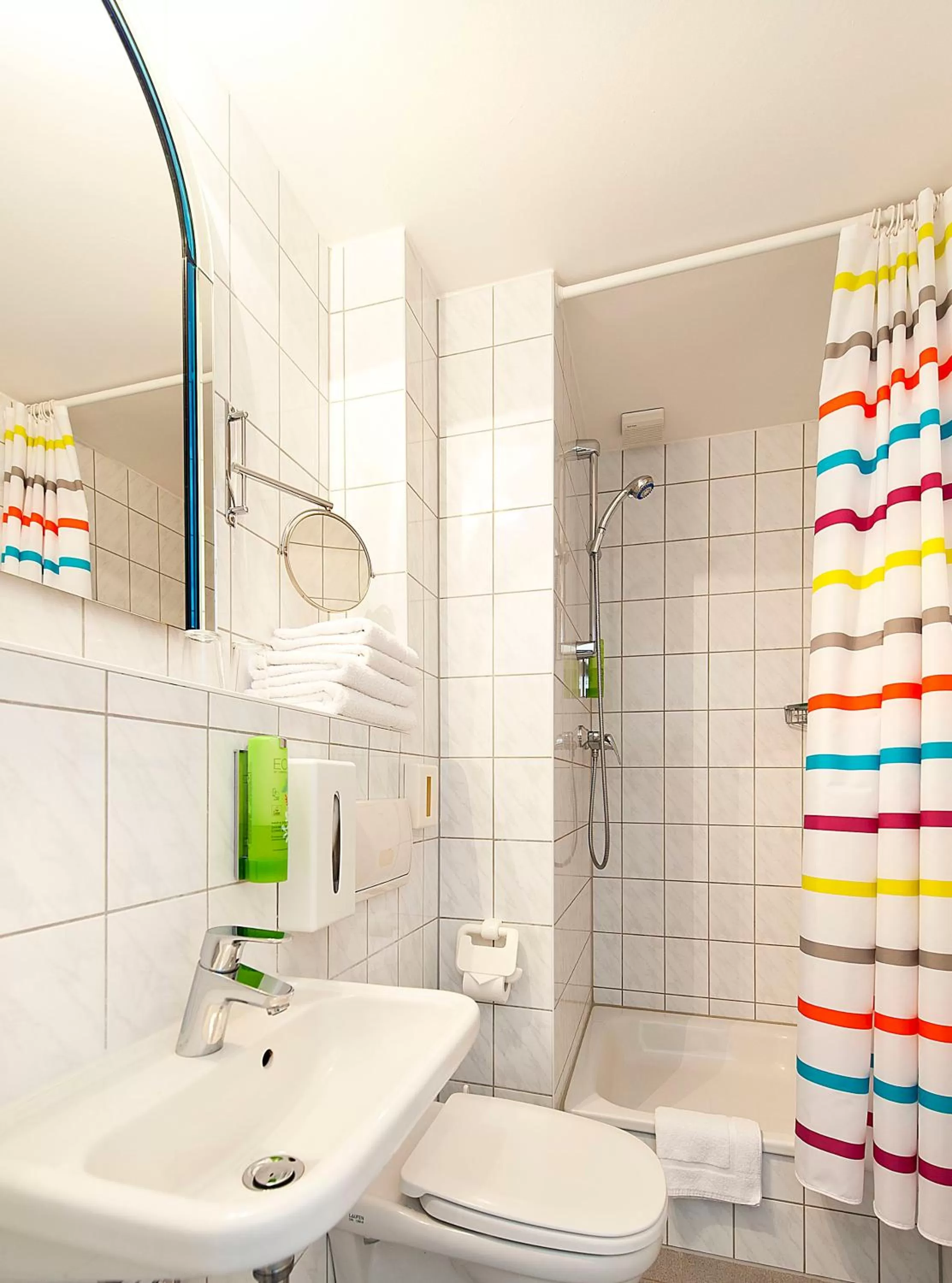 Shower in Hotel Forsthaus