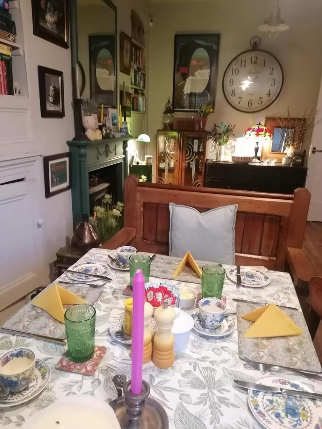 Kitchen or kitchenette in No. 30