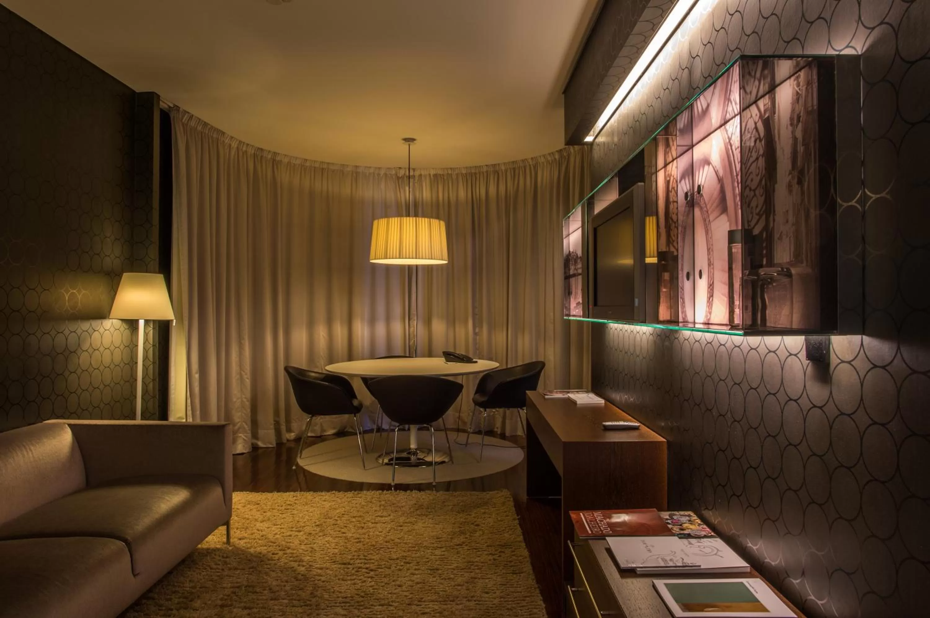 Living room in Porto Palácio Hotel by The Editory