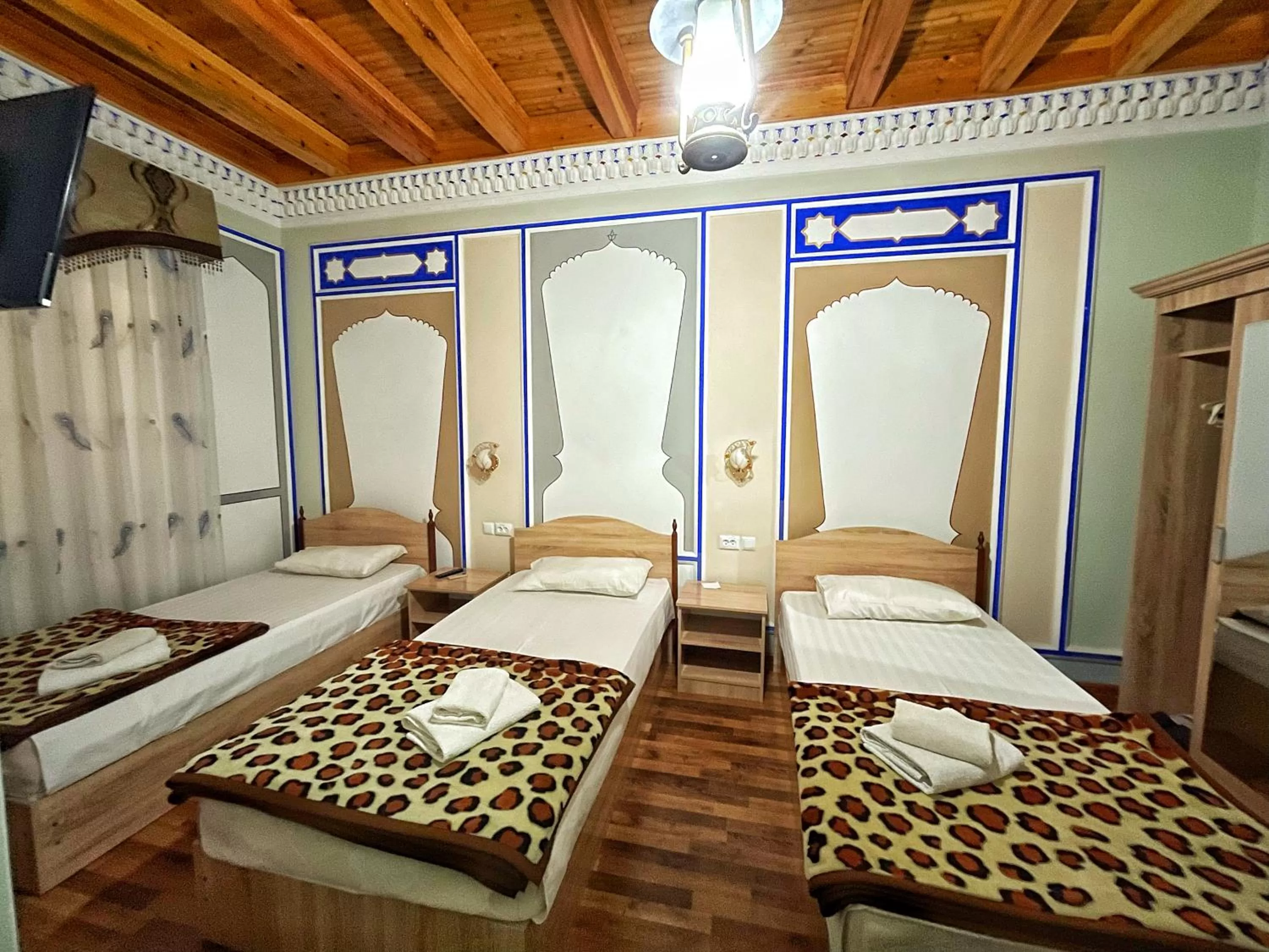 TV and multimedia, Bed in Hotel Nurafshon Boutique