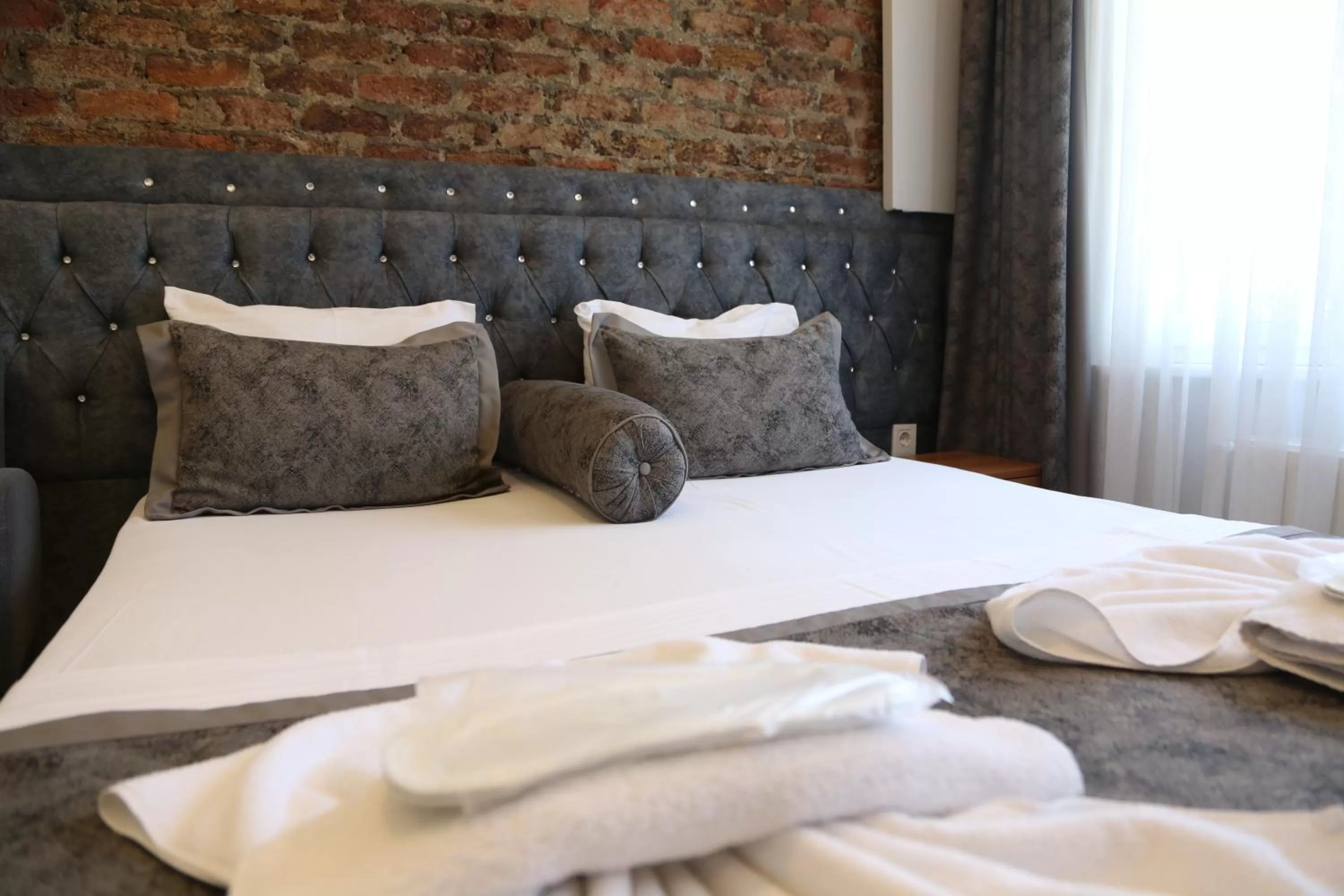 Bed in Arat Apartments