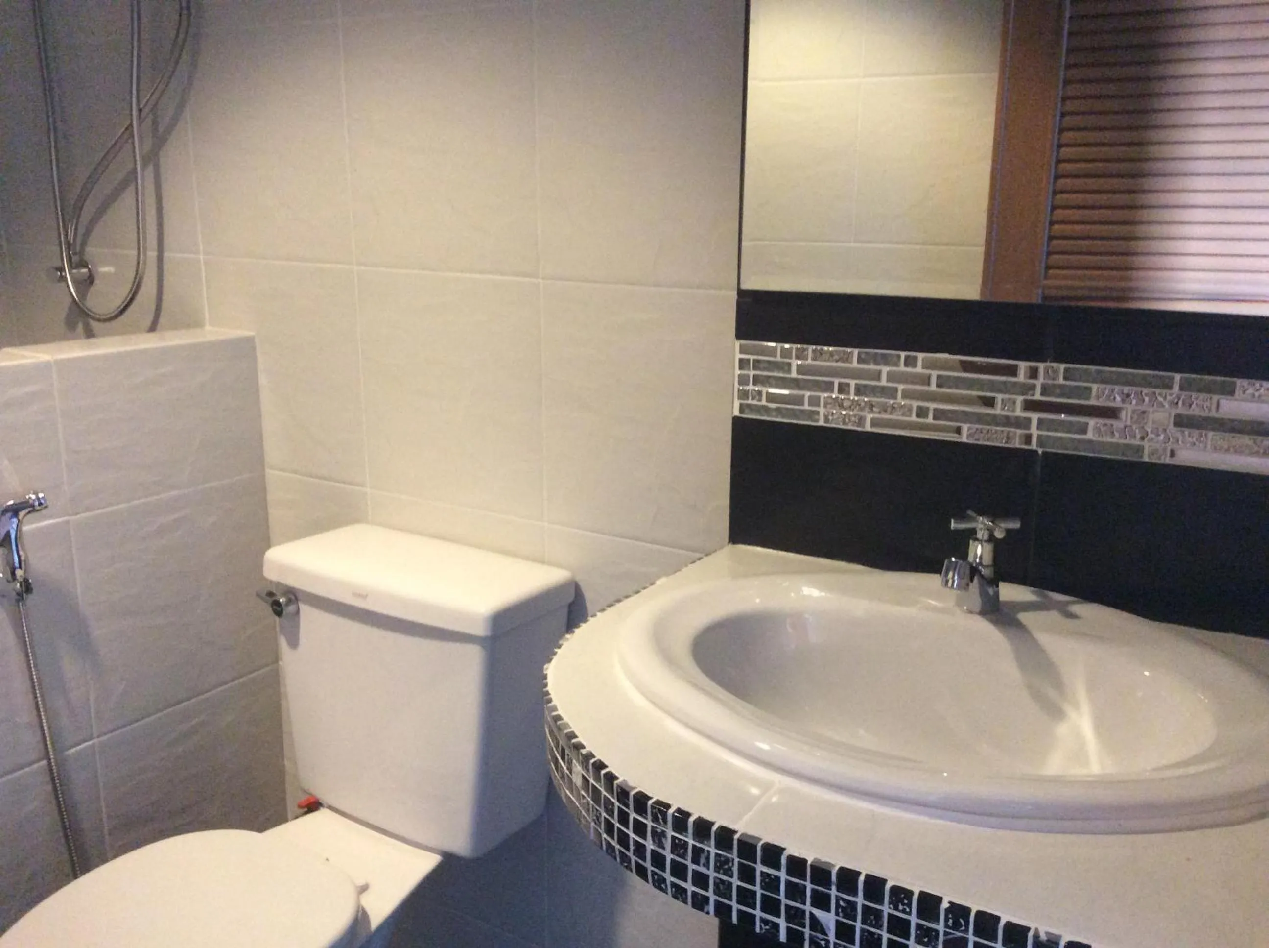 Shower in TR Guesthouse