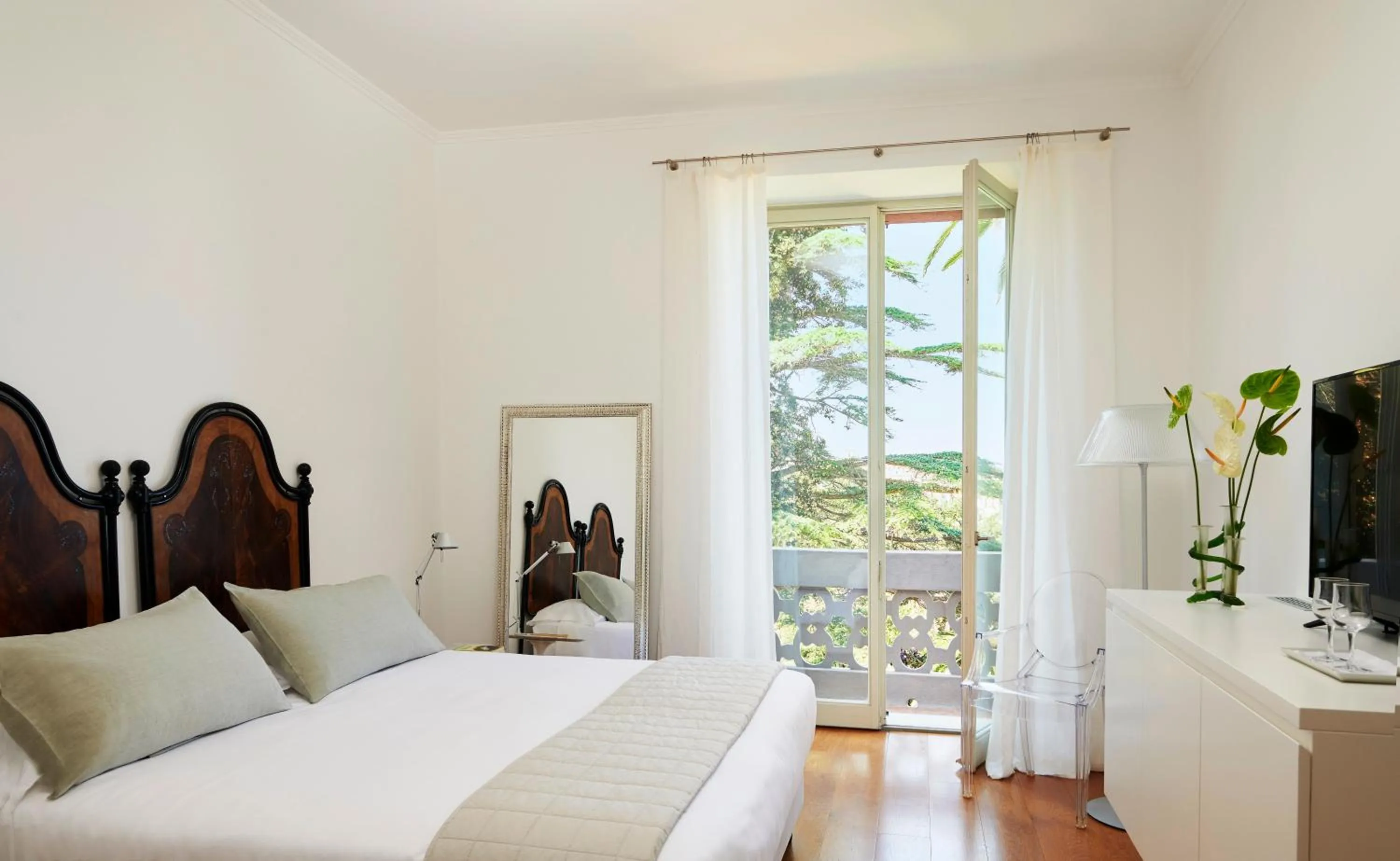 Garden view, Bed in Villa Paola