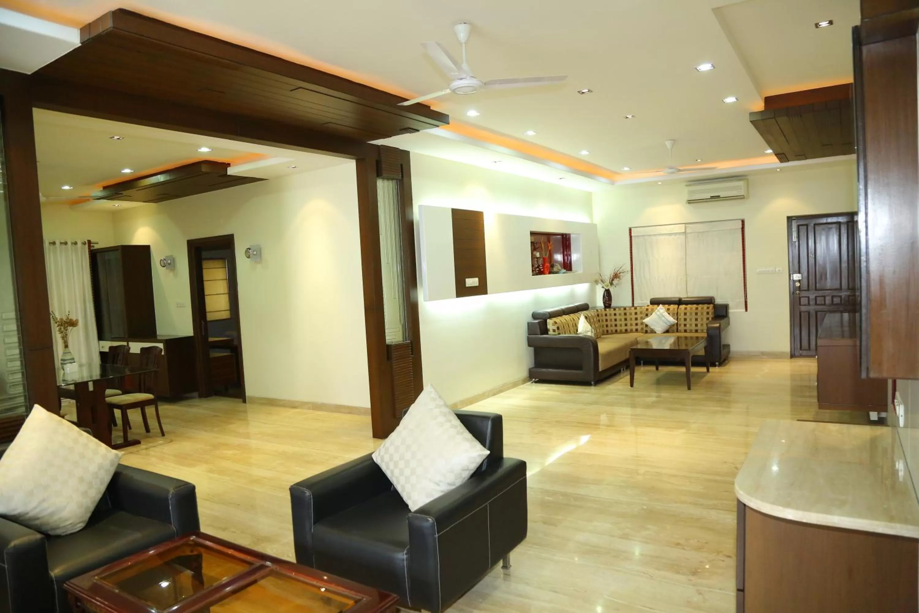 Living room, Lobby/Reception in Swan Suites Madhapur