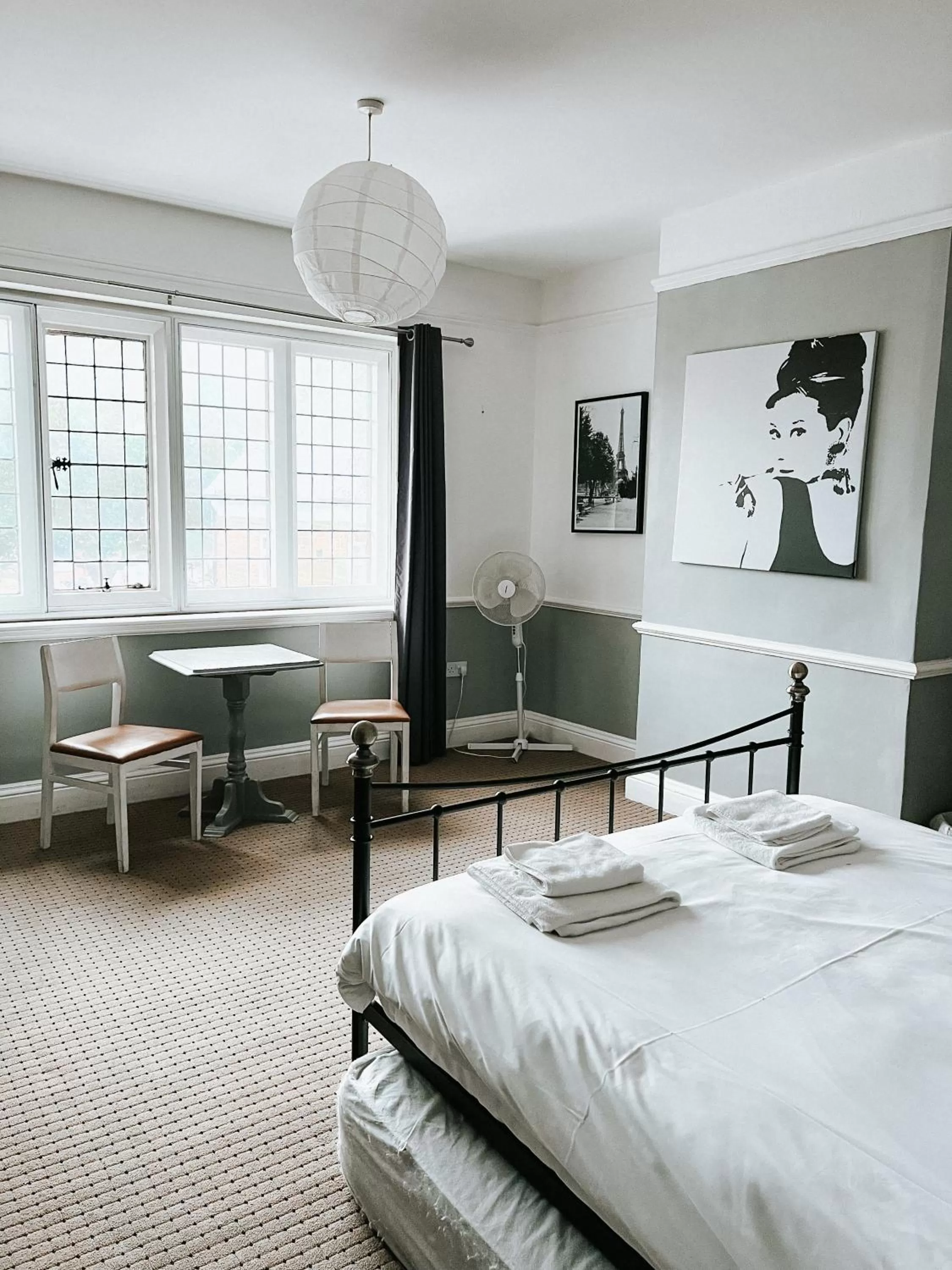 Bed in The Red Lion Inn