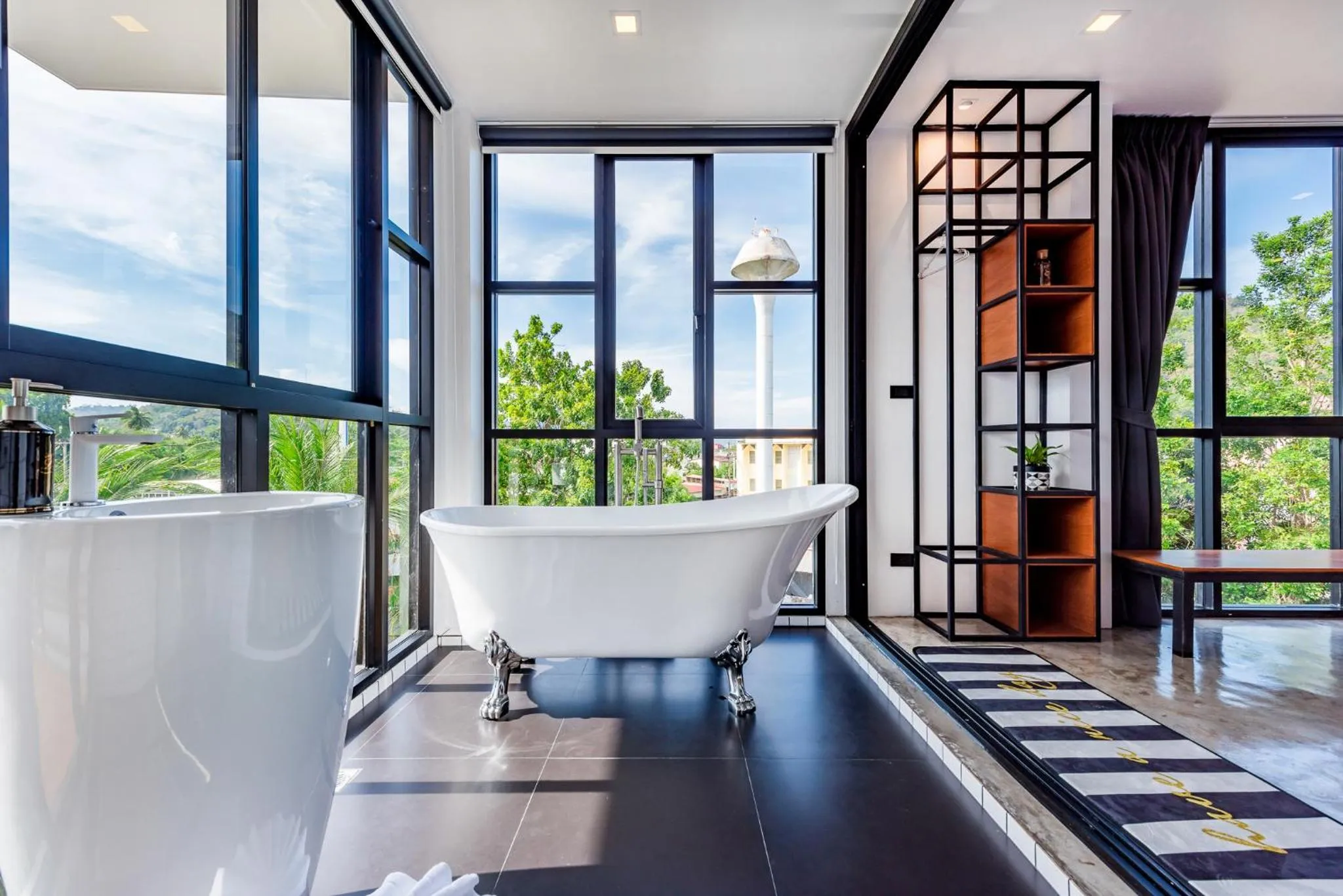 Bathroom in Book a Bed Poshtel - SHA Plus