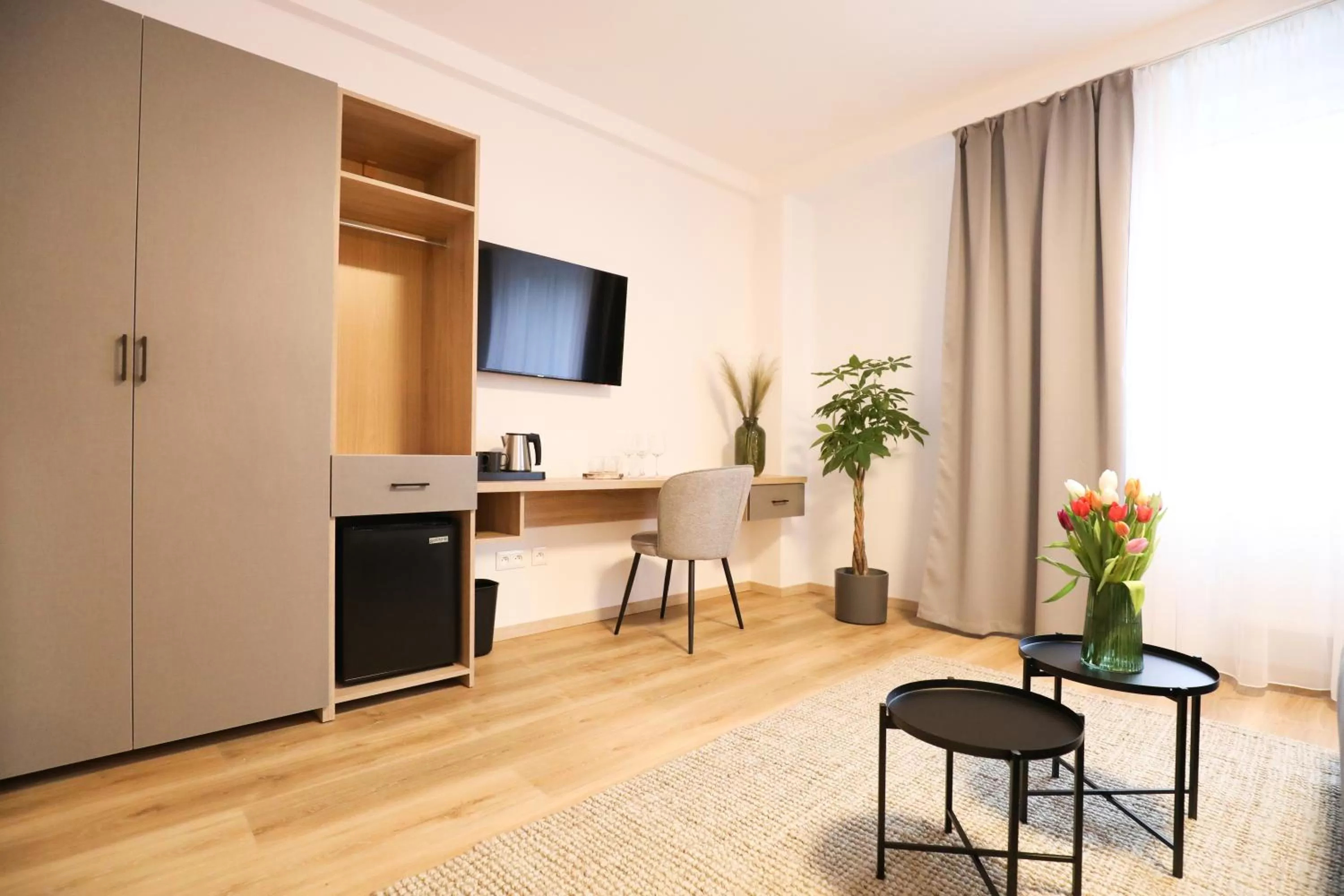 TV and multimedia in Dubno Eat & Sleep