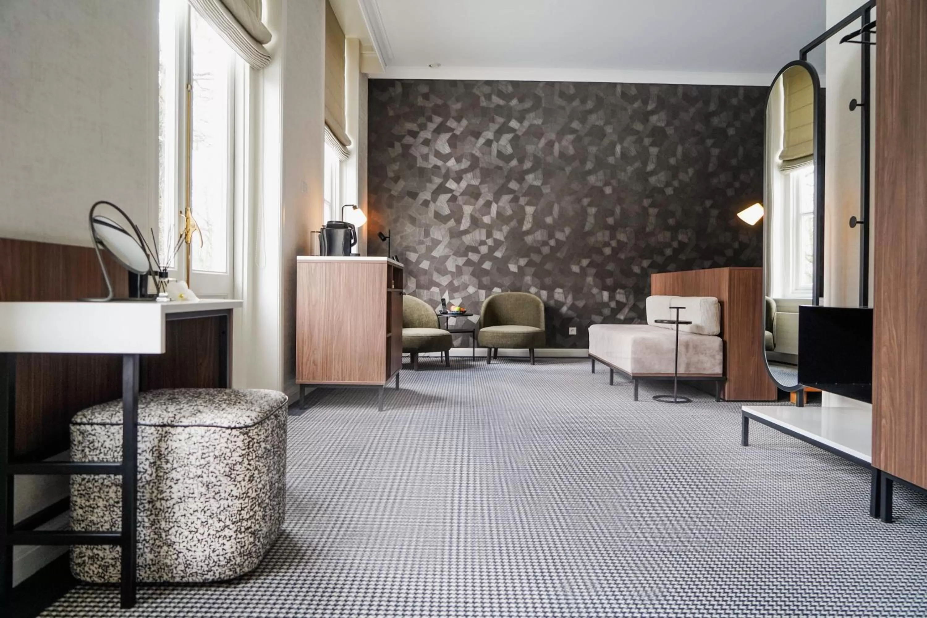 Suite with Terrace in Central Park Voorburg - Relais & Chateaux