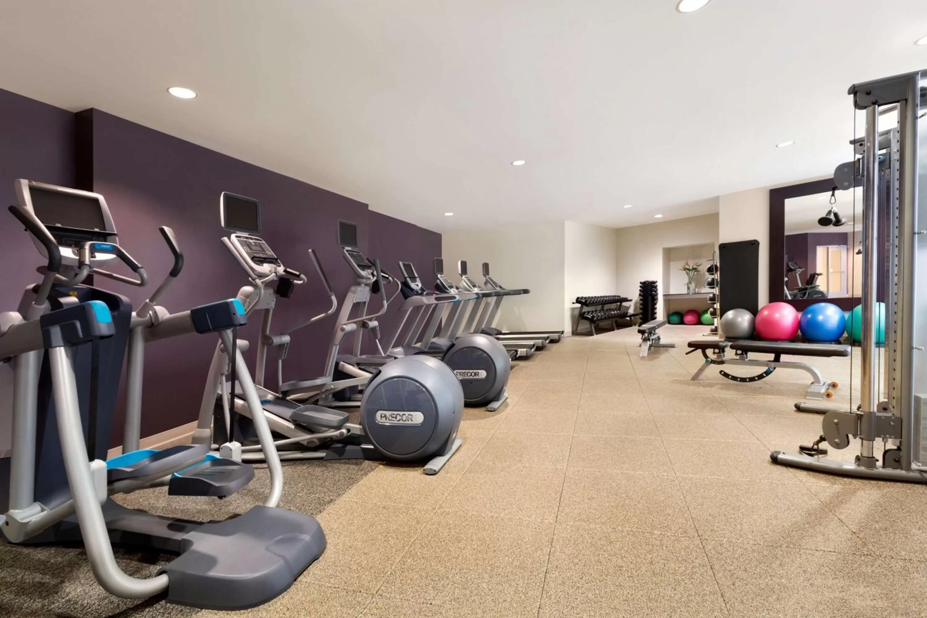 Fitness centre/facilities in DoubleTree by Hilton Hotel Oklahoma City Airport