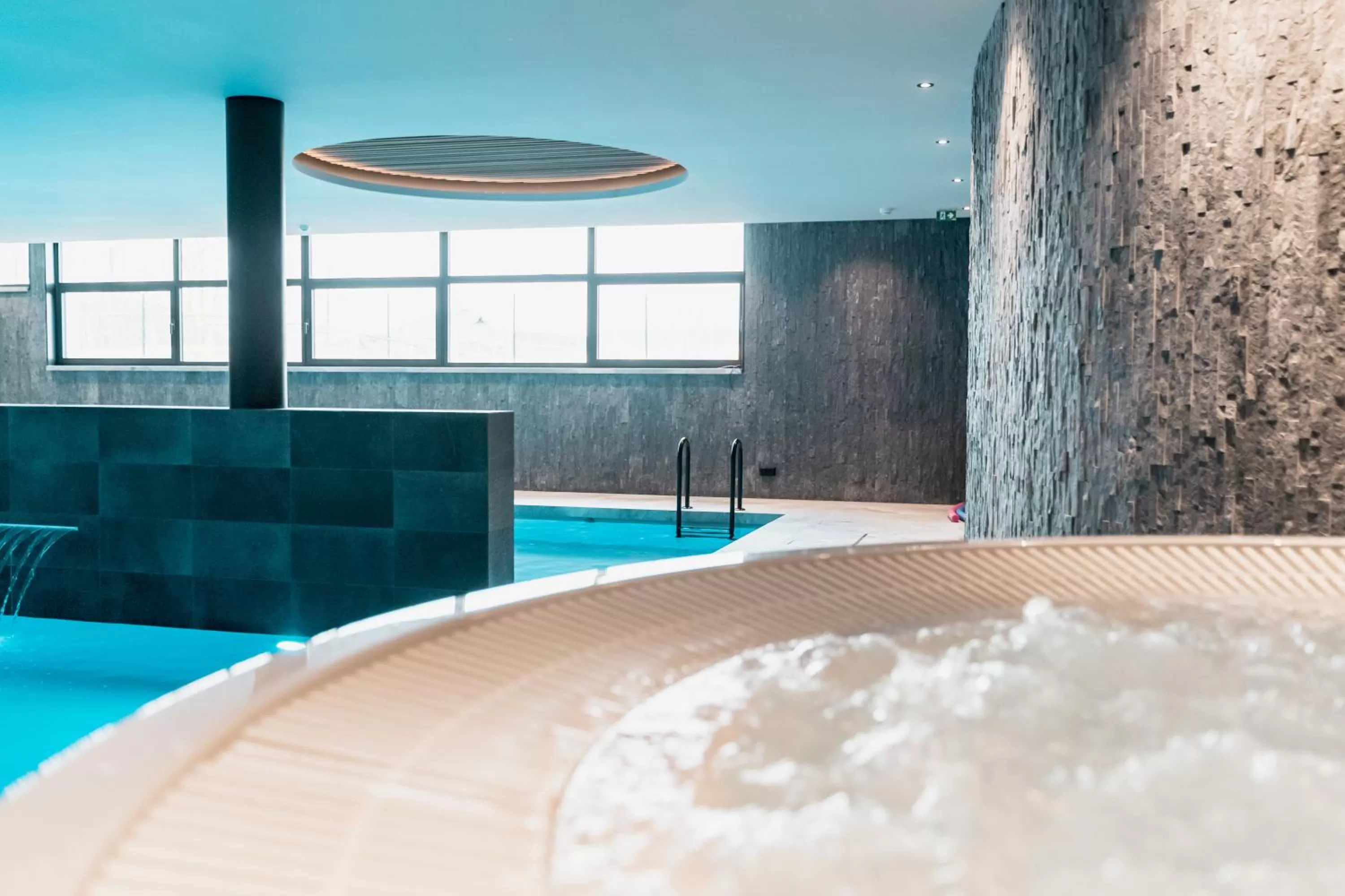 Swimming pool in Van der Valk Hotel Mons Congres & Spa