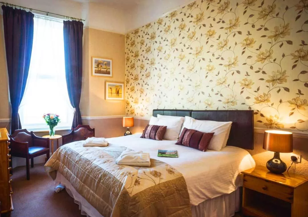 Bed in The Thornhill