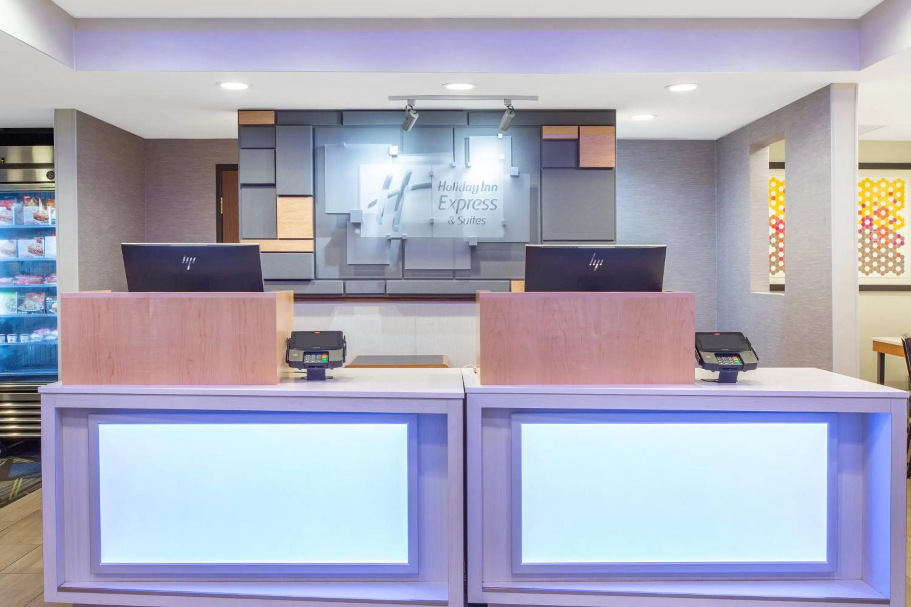 Property building in Holiday Inn Express Hotel & Suites Bishop by IHG