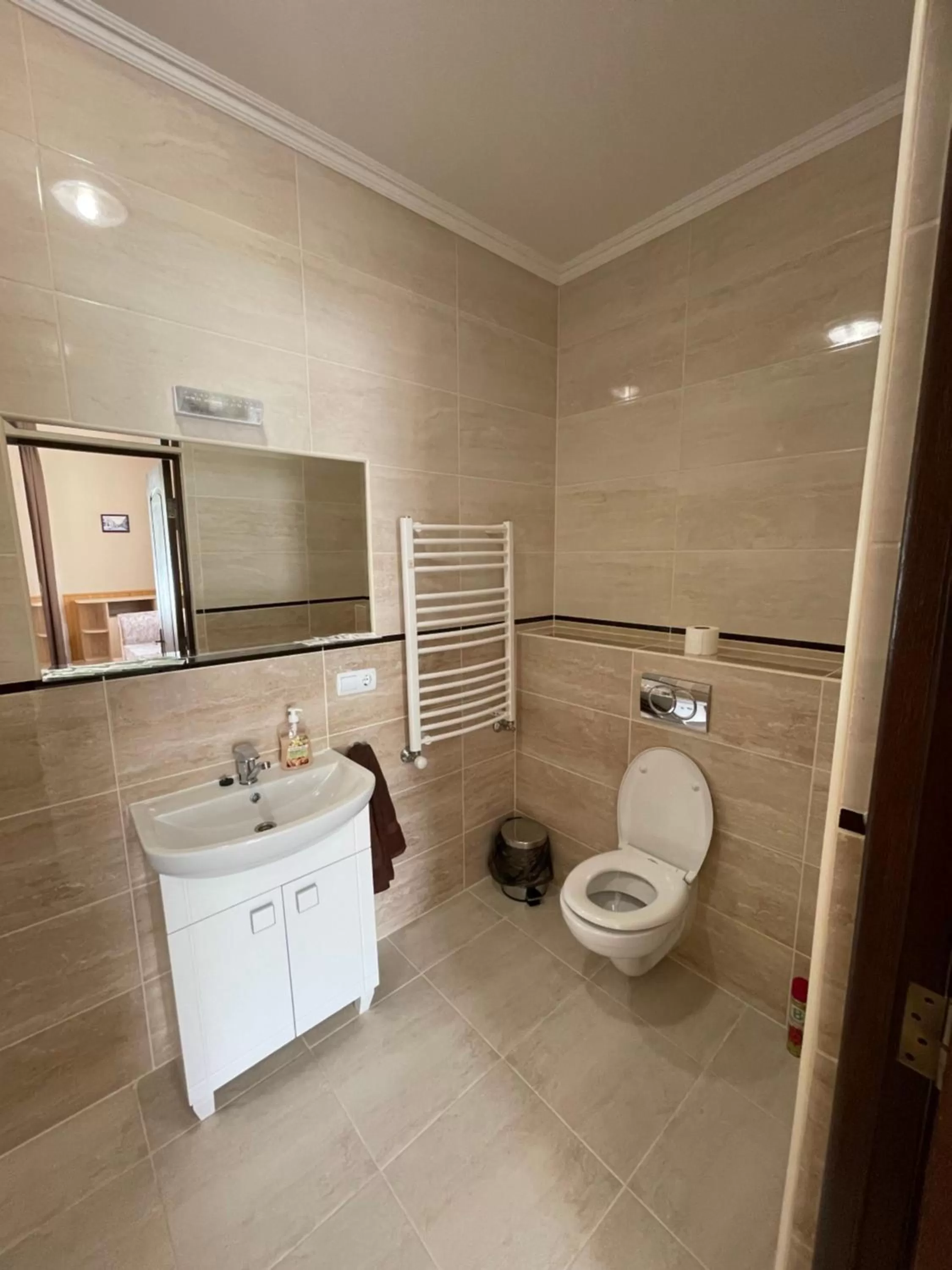 Bathroom in Praktik Hotel & Restaurant