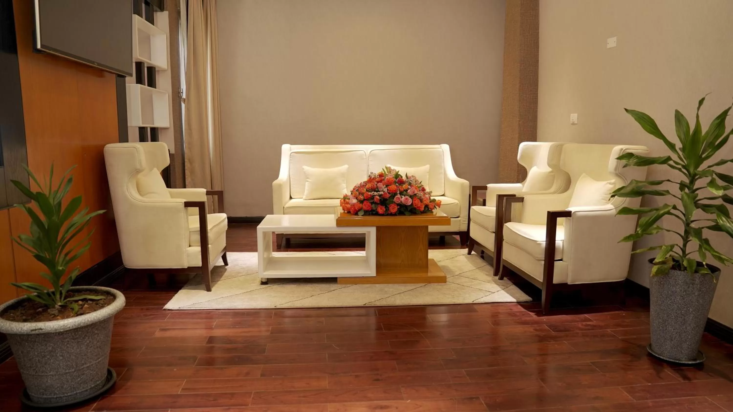 Living room in Best Western Plus Pearl Addis