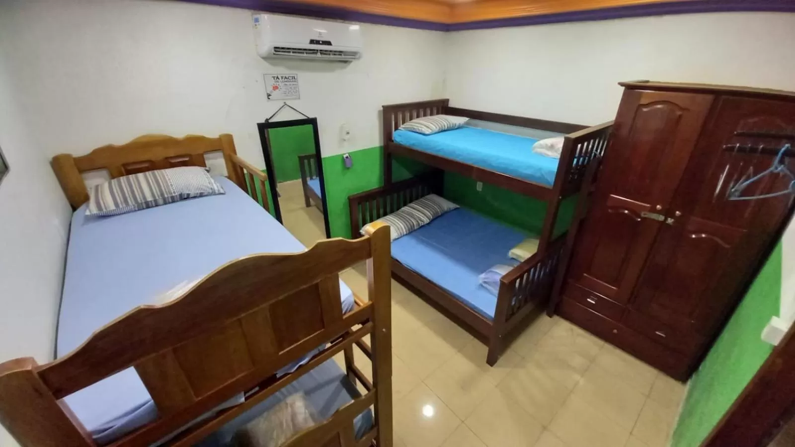 Photo of the whole room, Bunk Bed in Apart Hotel-Amazonas Shooping